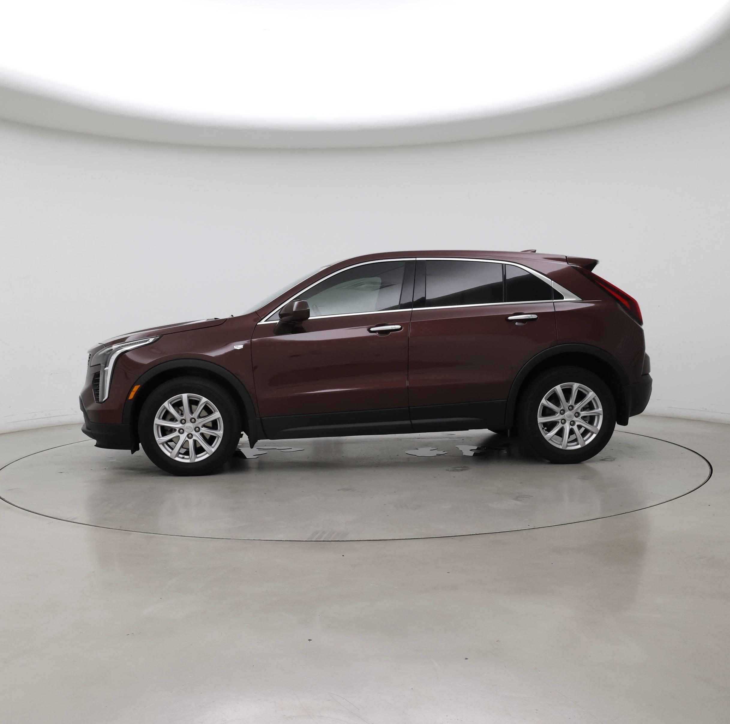Thumbnail: 2022 Cadillac XT4 - 3