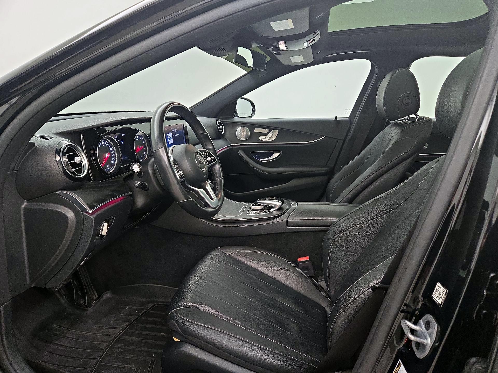 Thumbnail: 2019 Mercedes-Benz E-Class - 11