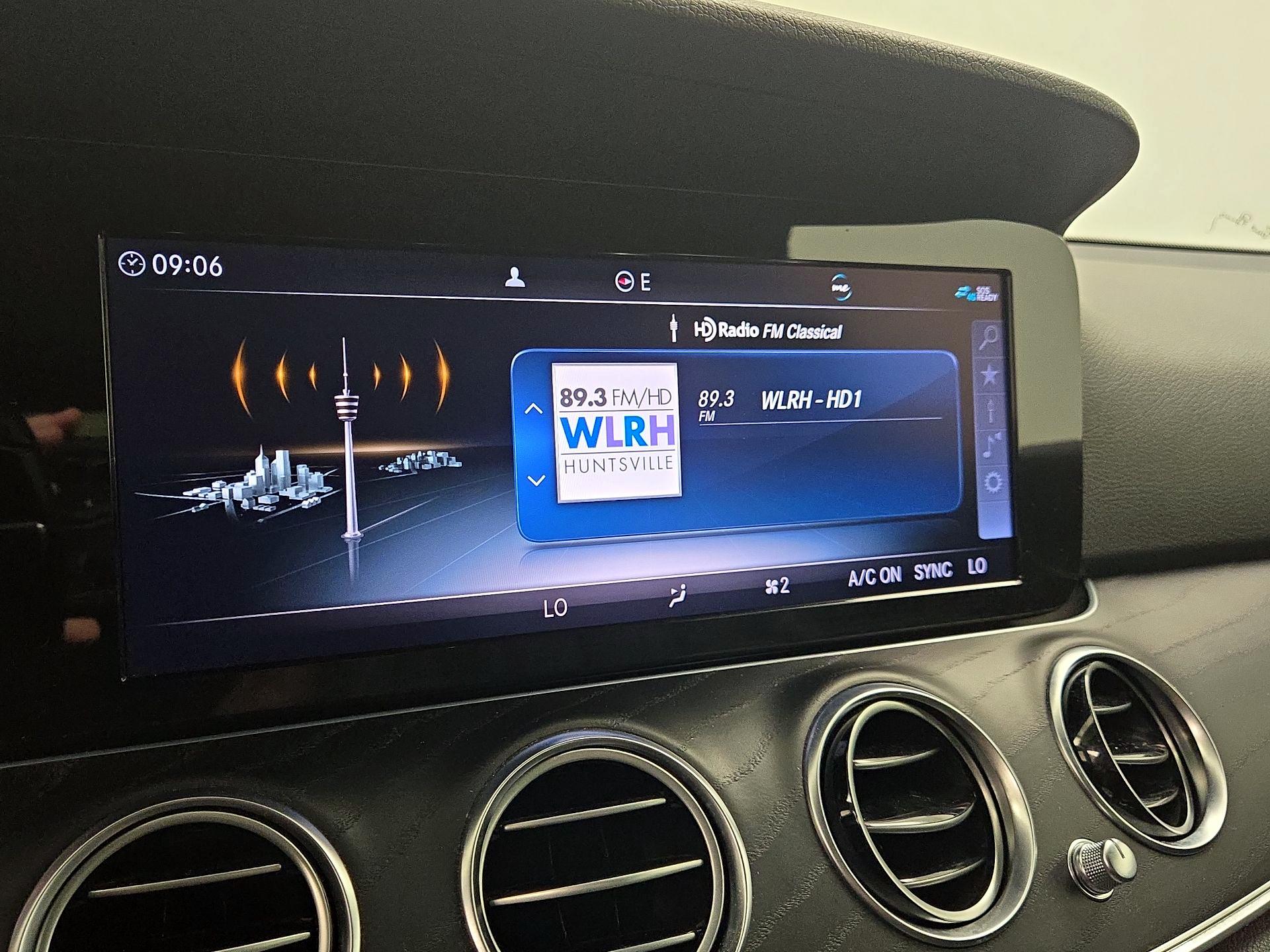 Thumbnail: 2019 Mercedes-Benz E-Class - 15