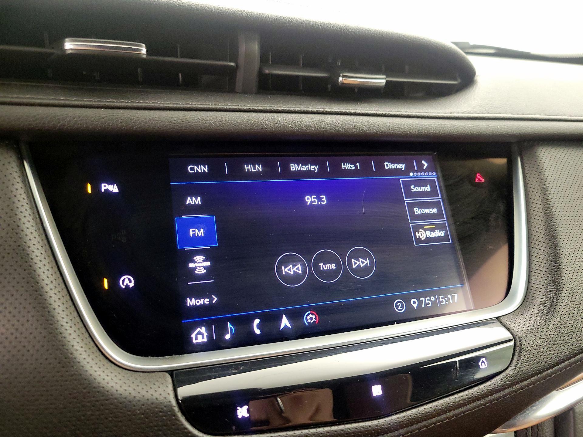 Thumbnail: 2020 Cadillac XT5 - 16