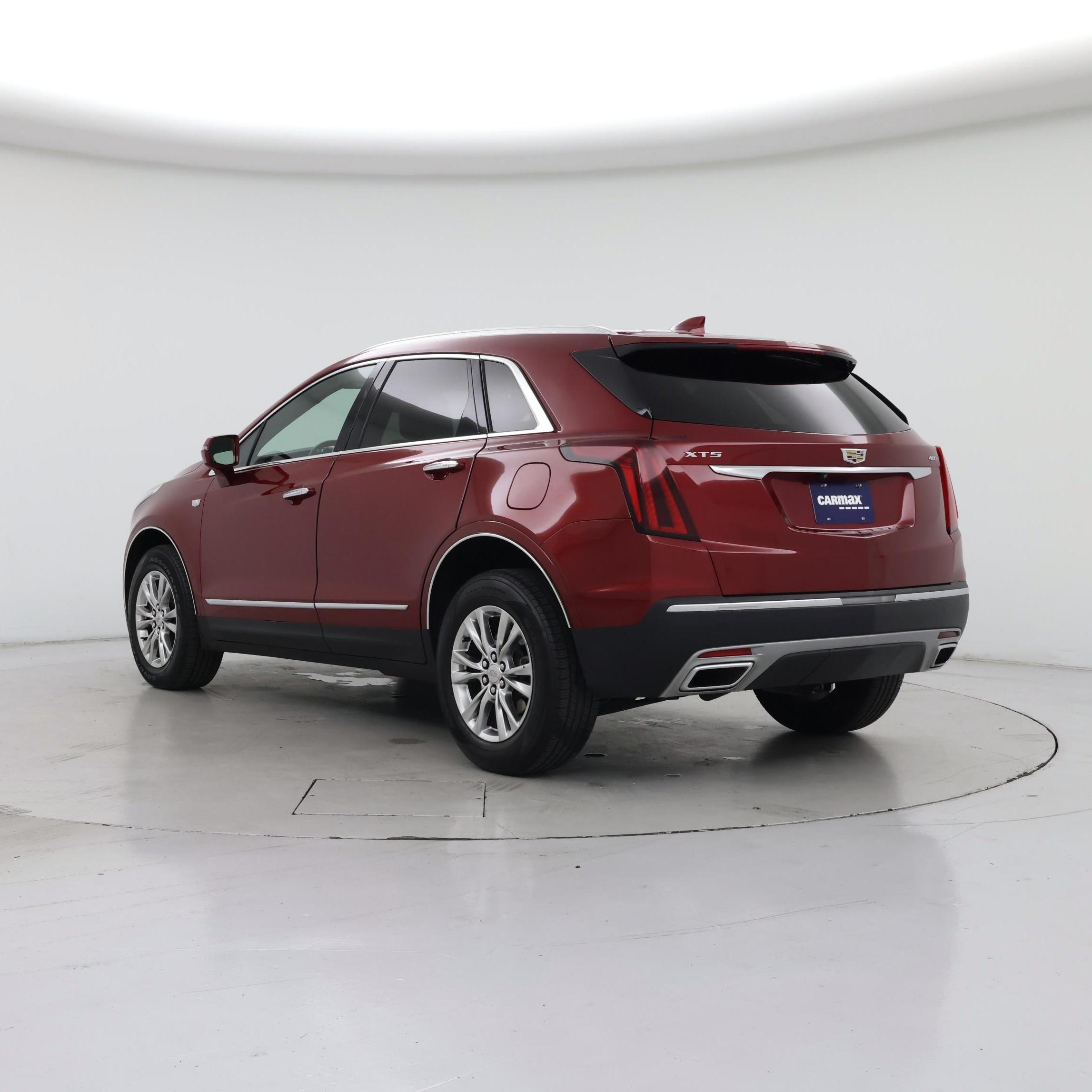 Thumbnail: 2020 Cadillac XT5 - 2