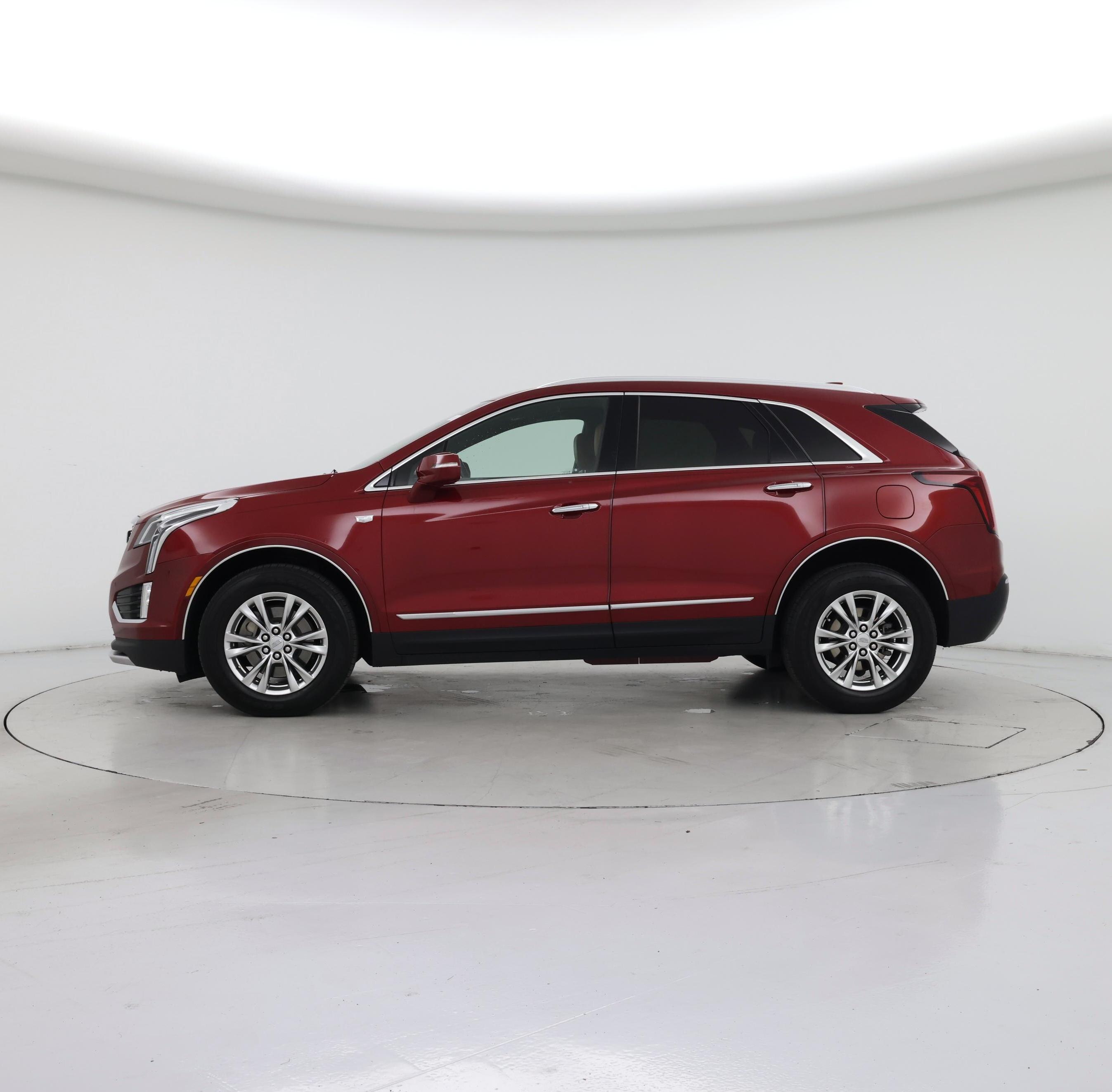 Thumbnail: 2020 Cadillac XT5 - 3