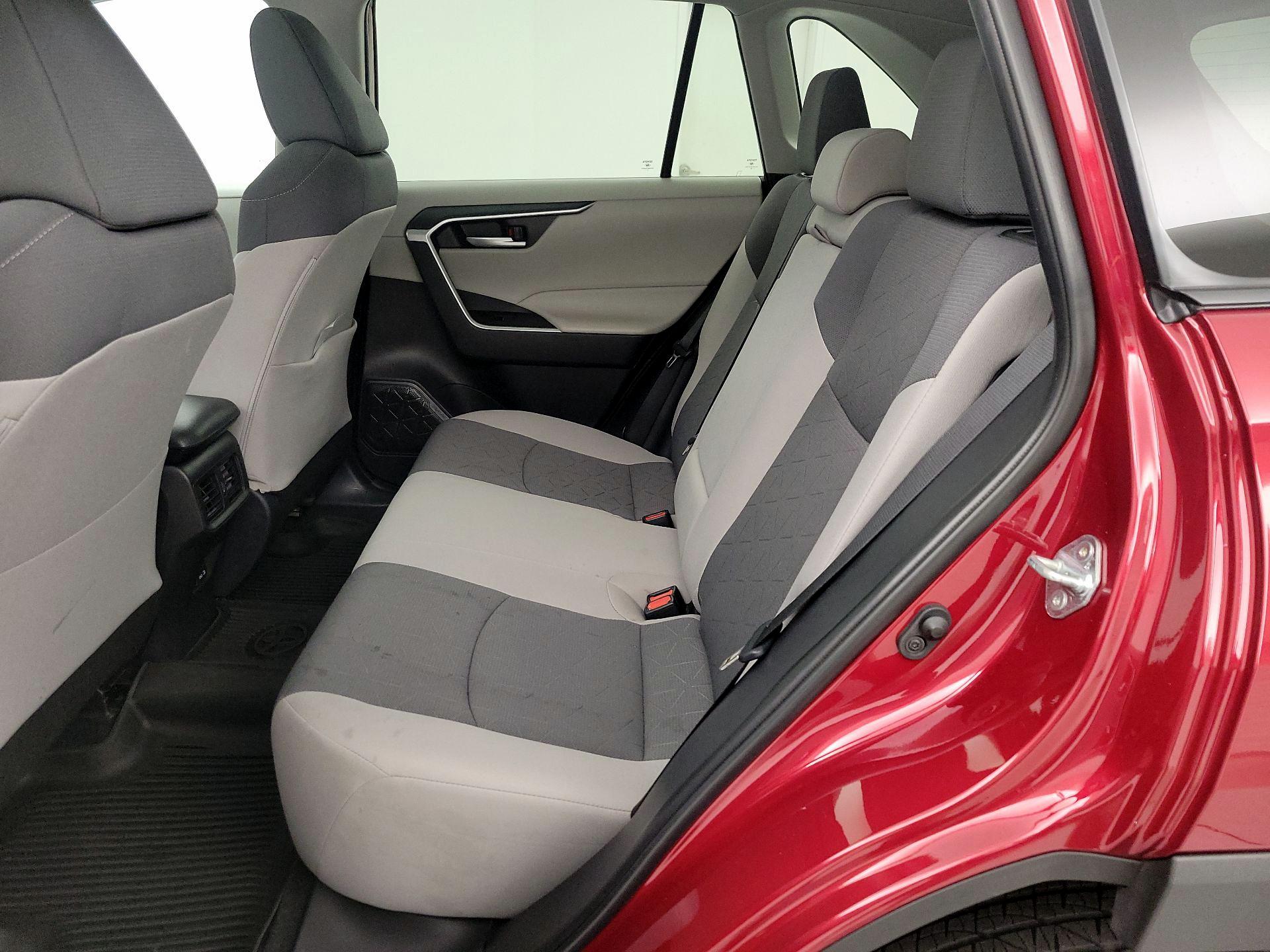 Thumbnail: 2023 Toyota RAV4 - 20