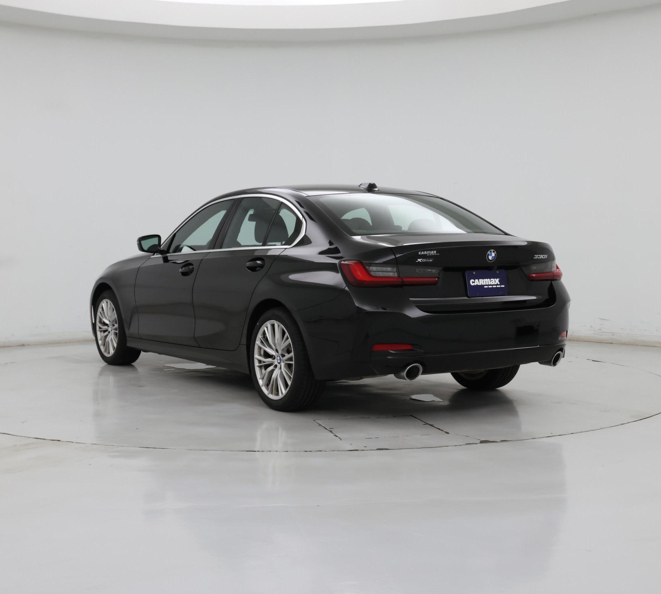 Thumbnail: 2024 BMW 3 Series - 2