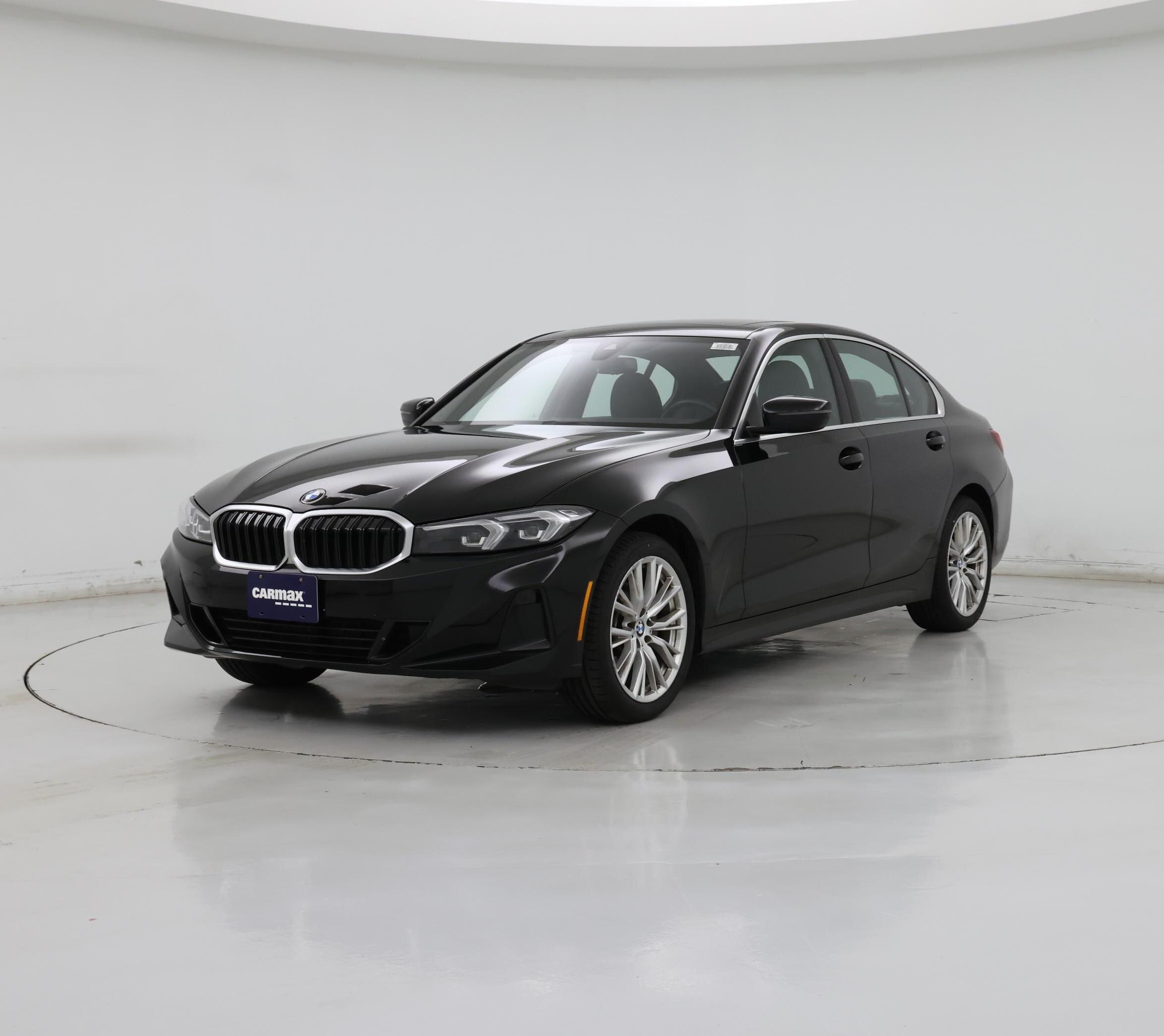 Thumbnail: 2024 BMW 3 Series - 4