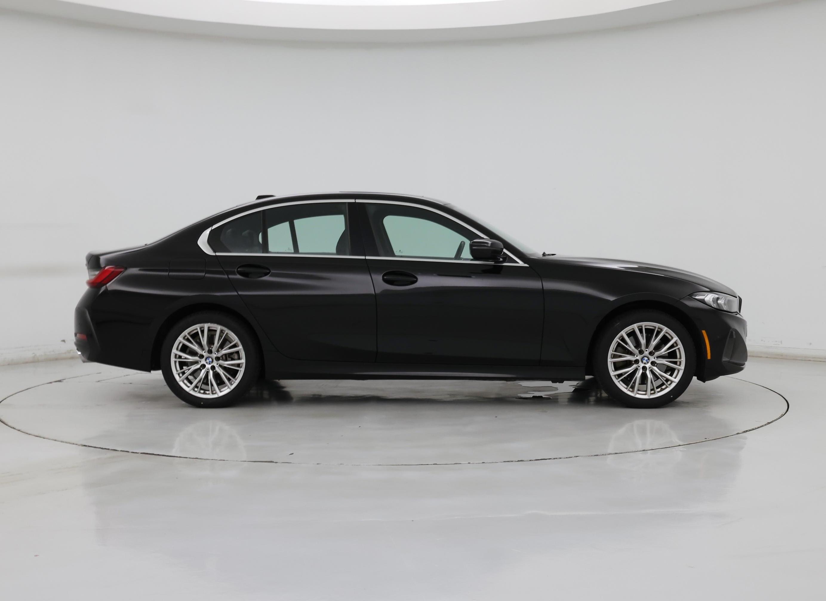 Thumbnail: 2024 BMW 3 Series - 7