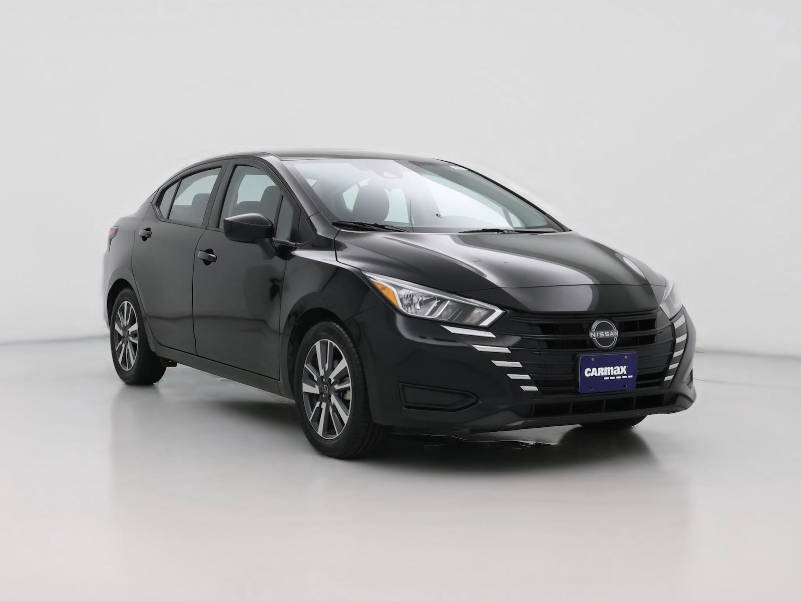 2023 Nissan Versa Sedan