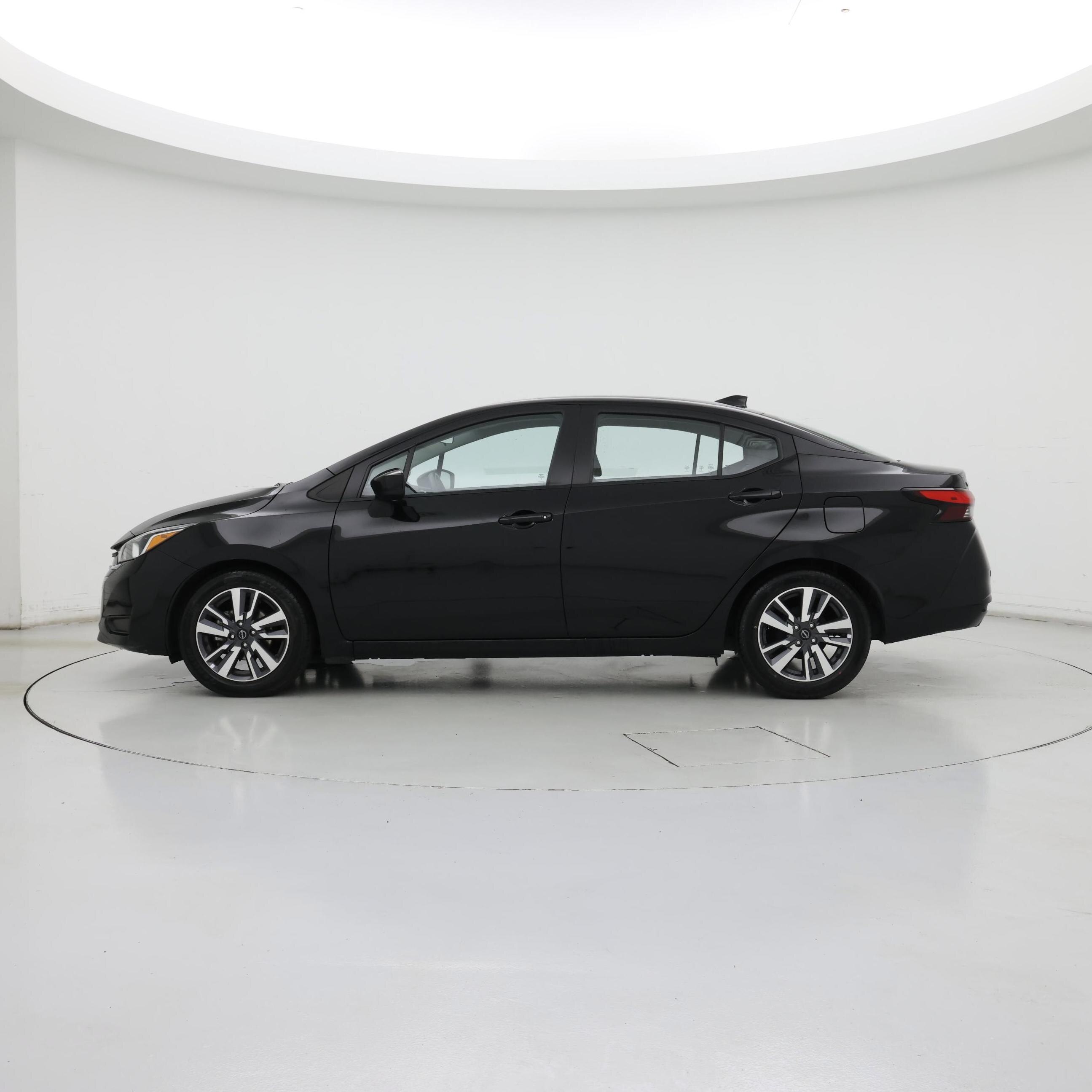Thumbnail: 2023 Nissan Versa - 3