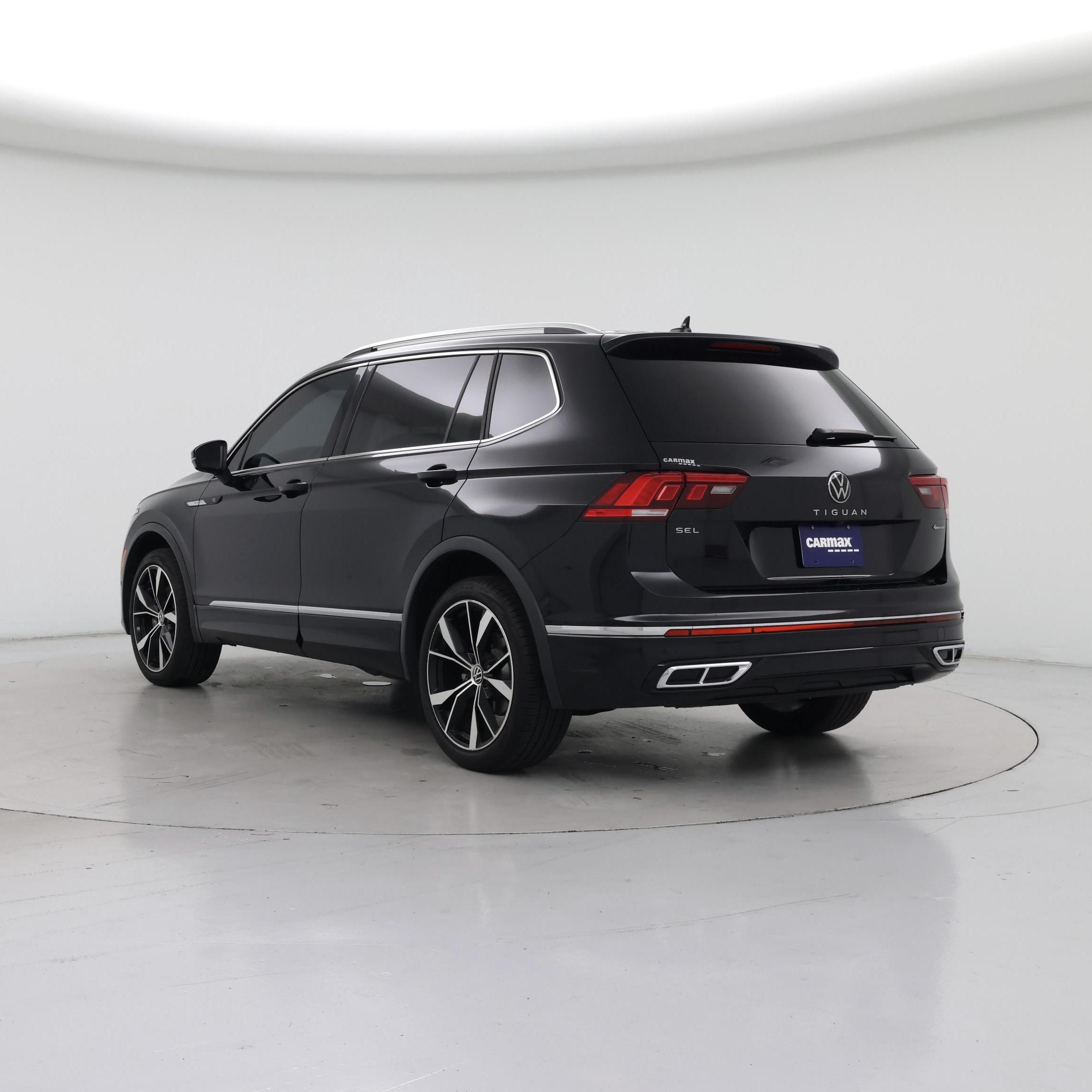 Thumbnail: 2022 Volkswagen Tiguan - 2