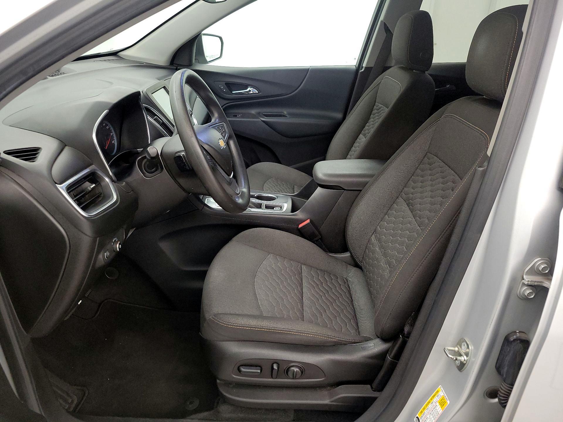 Thumbnail: 2018 Chevrolet Equinox - 11