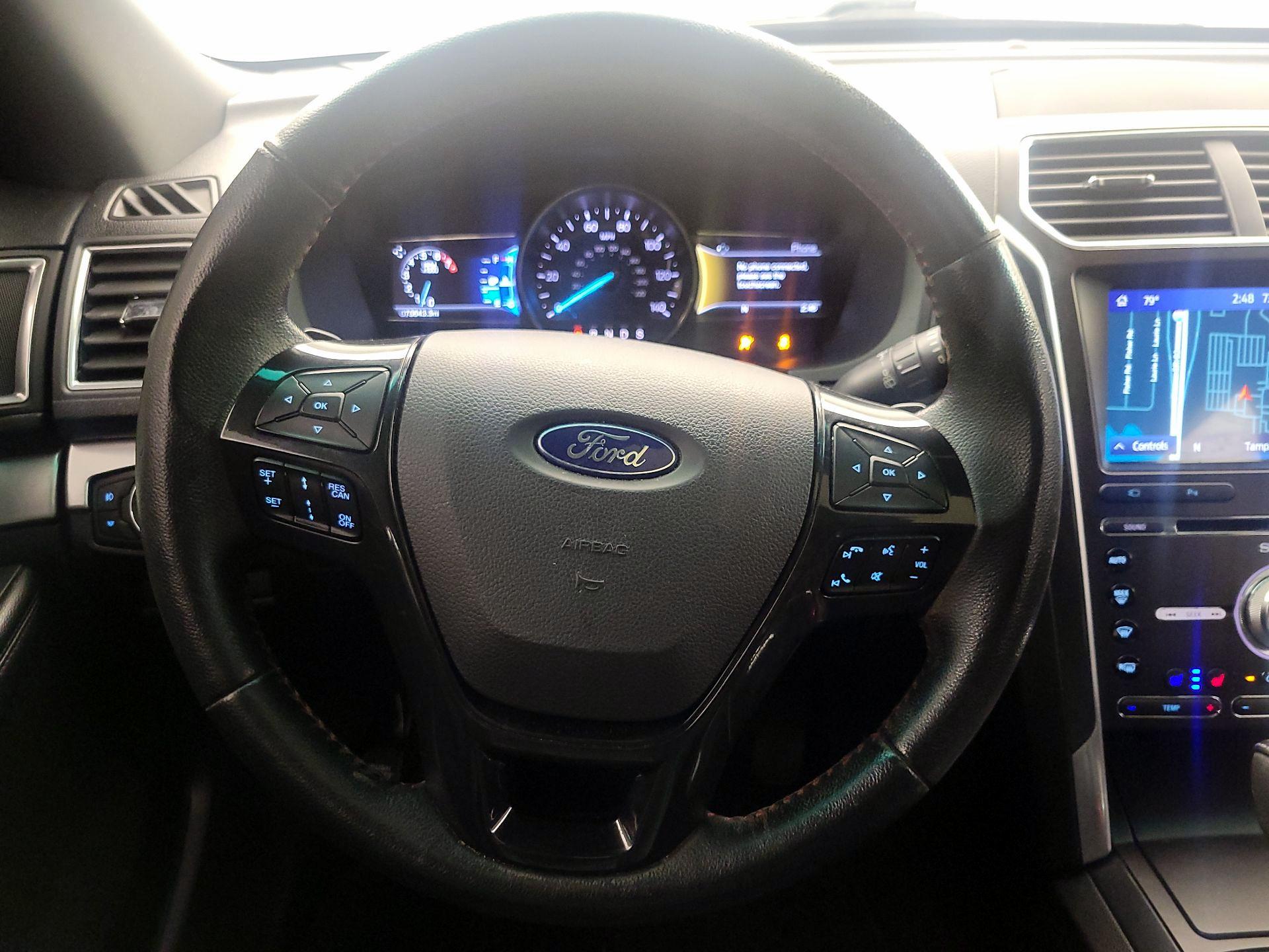 Thumbnail: 2017 Ford Explorer - 10