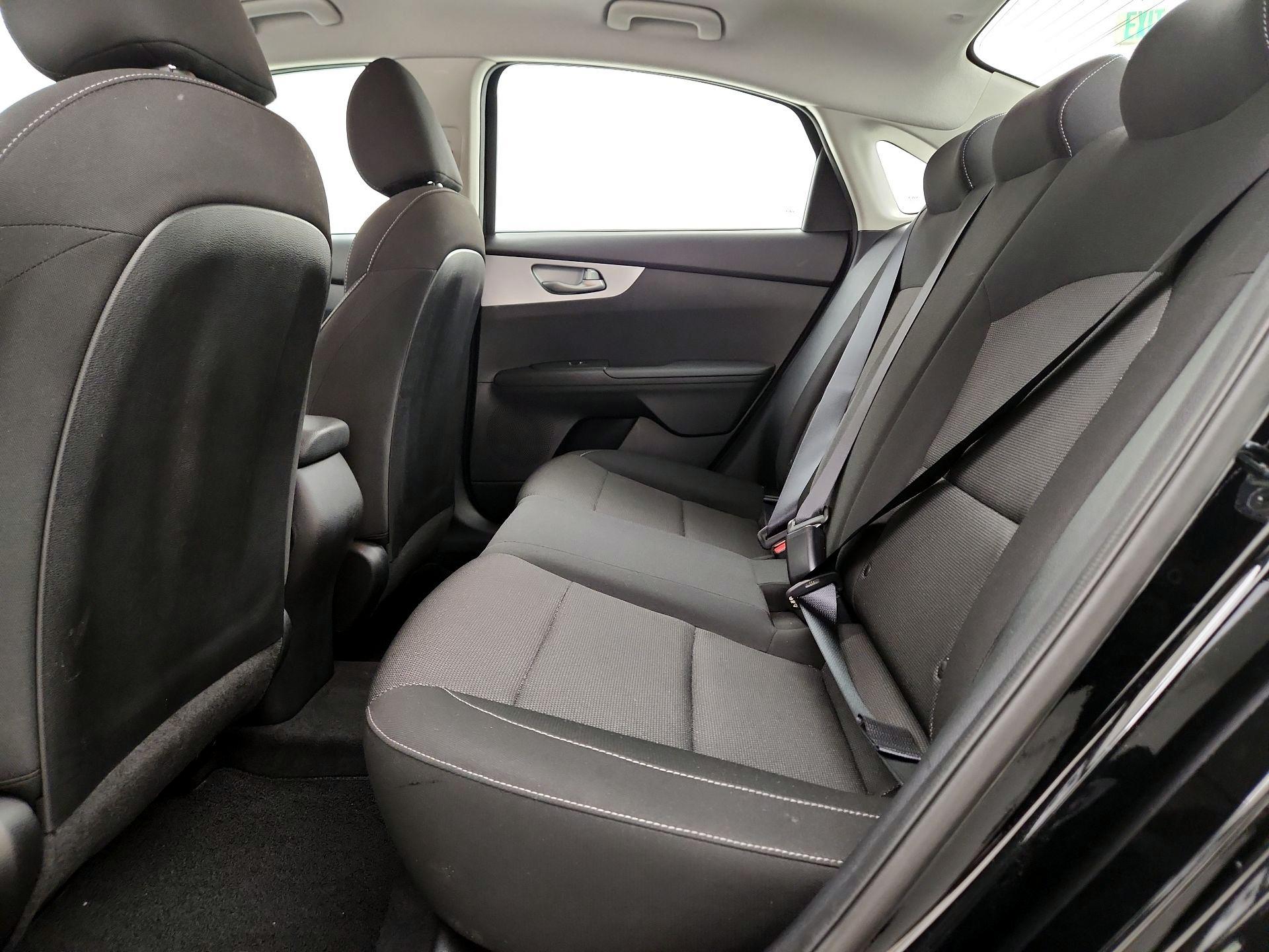 Thumbnail: 2023 Kia Forte - 19