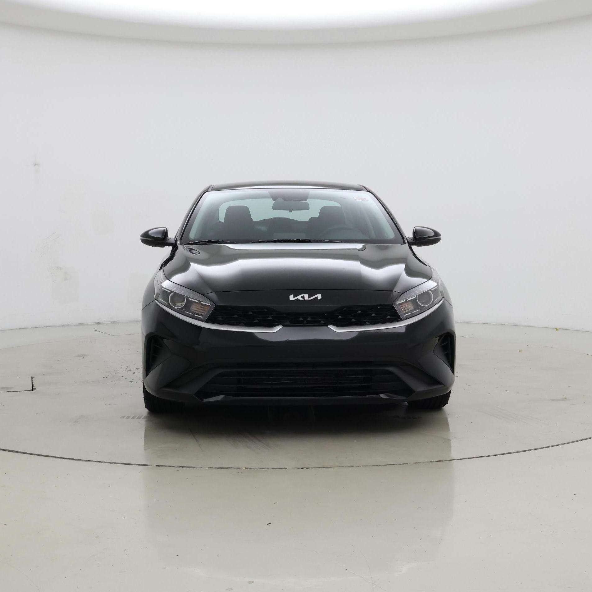 Thumbnail: 2023 Kia Forte - 5