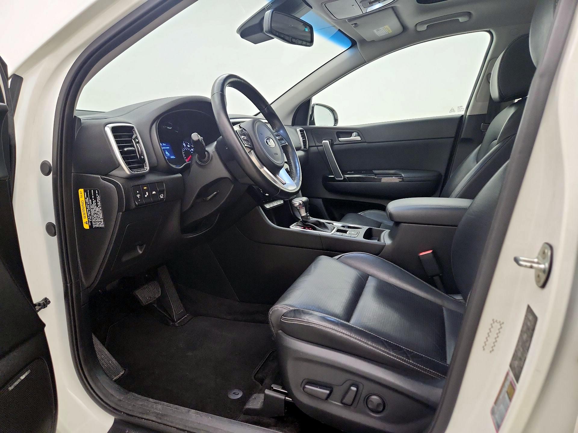 Thumbnail: 2020 Kia Sportage - 11