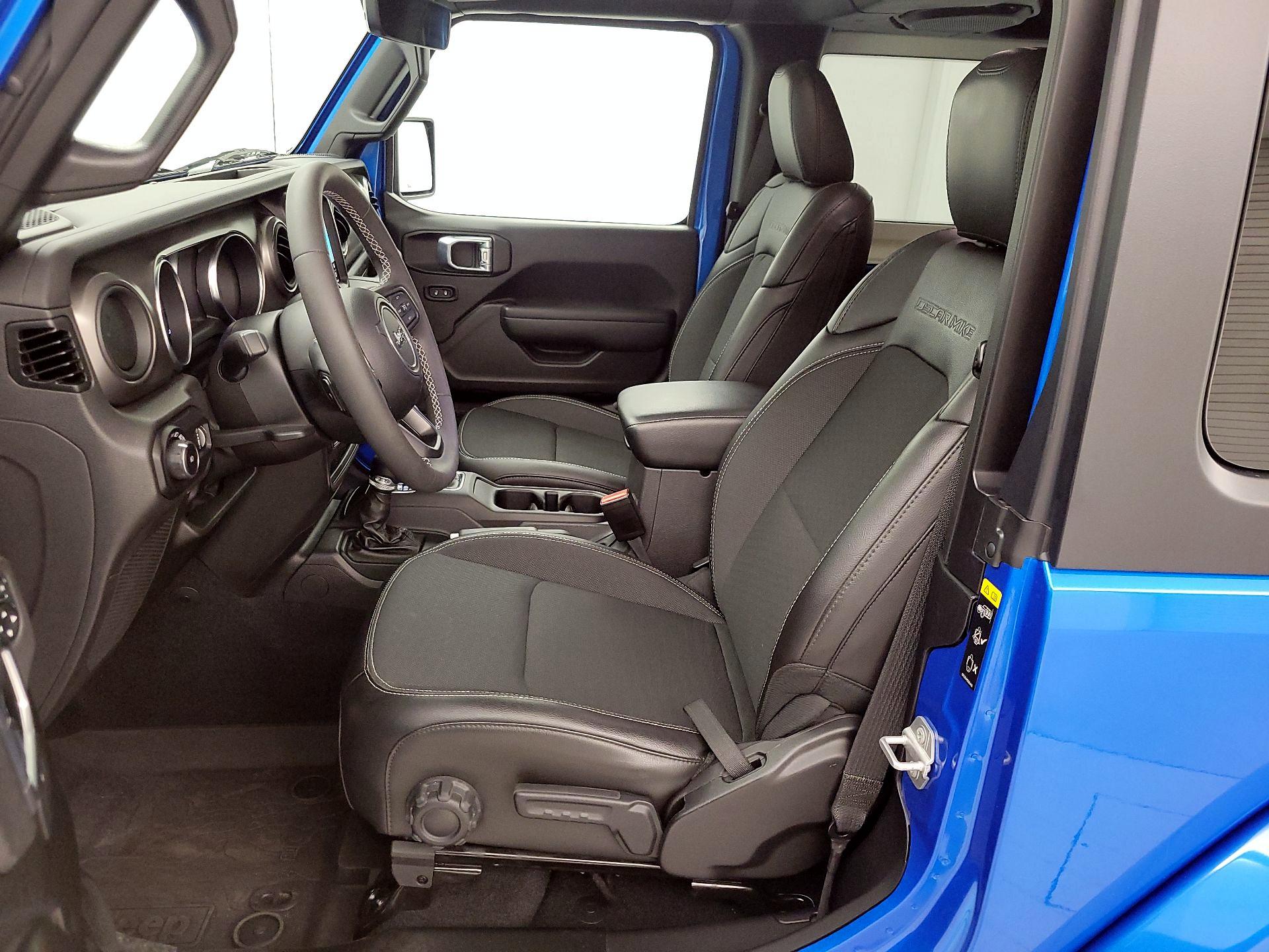 Thumbnail: 2023 Jeep Wrangler - 11