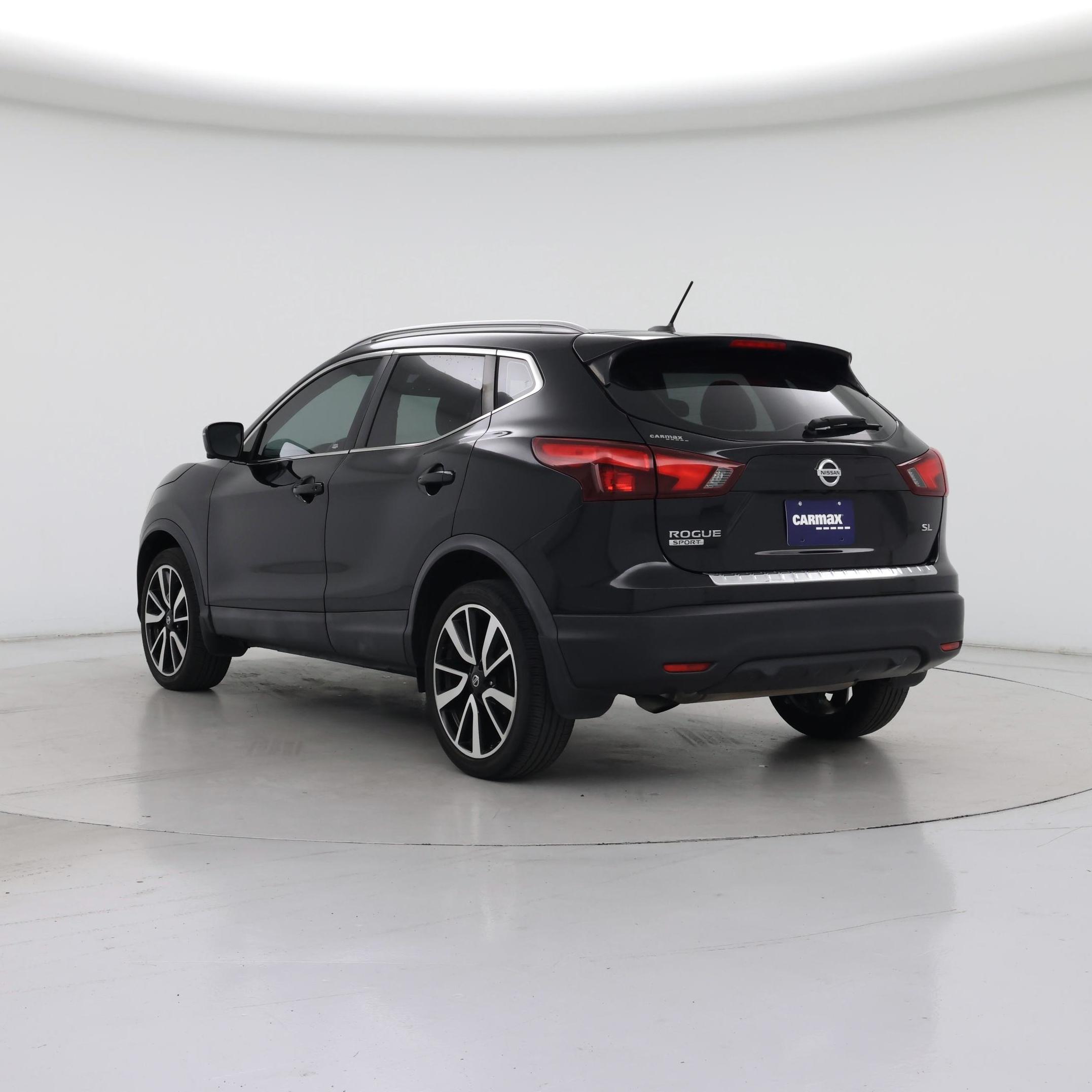Thumbnail: 2018 Nissan Rogue - 2