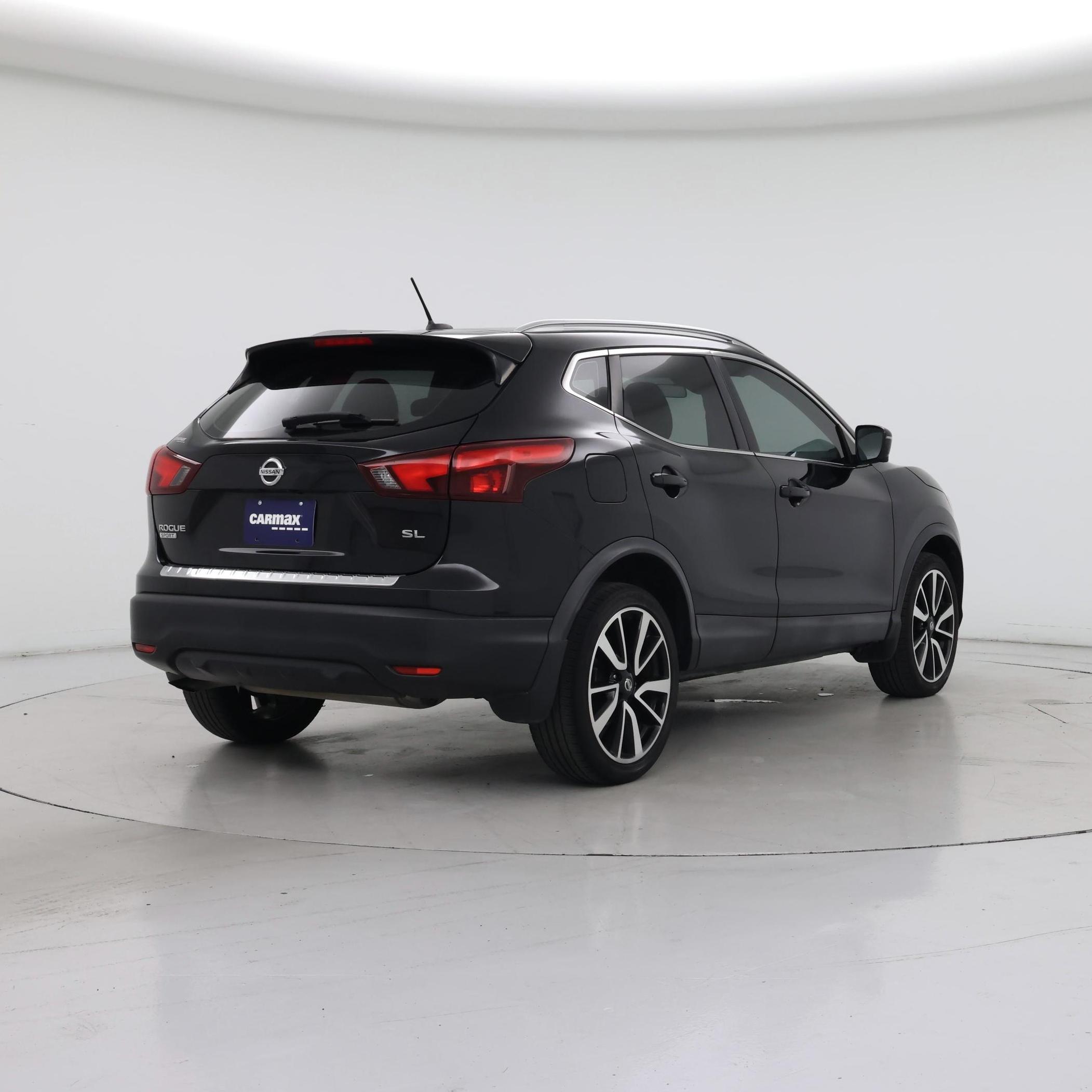 Thumbnail: 2018 Nissan Rogue - 8