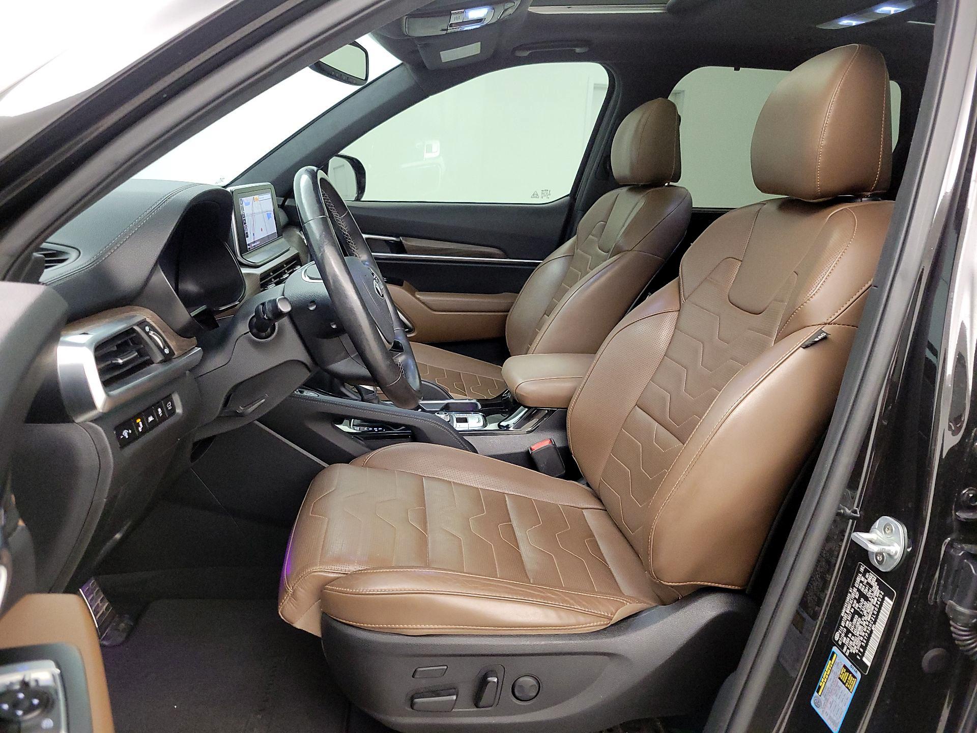 Thumbnail: 2020 Kia Telluride - 11