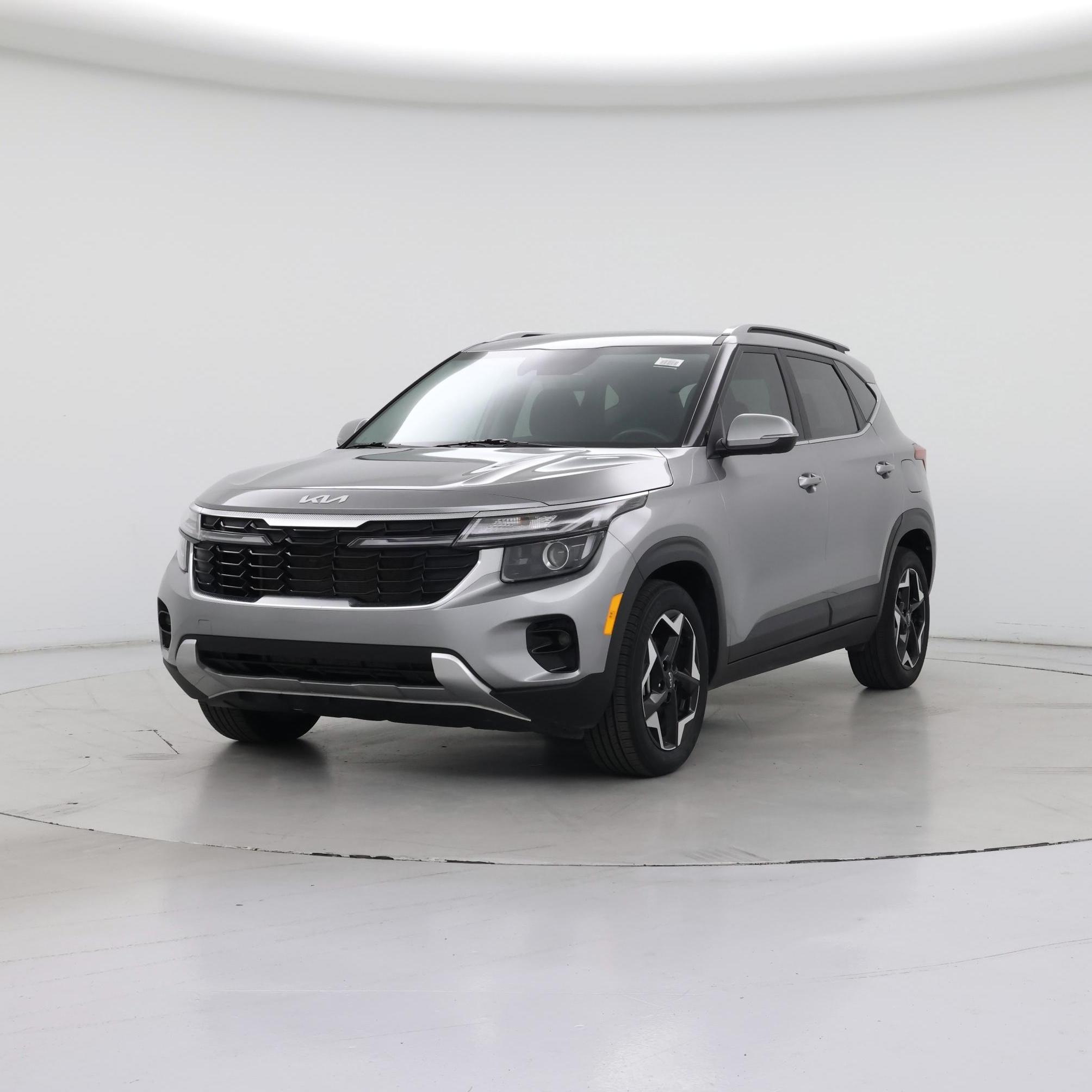 Thumbnail: 2024 Kia Seltos - 4