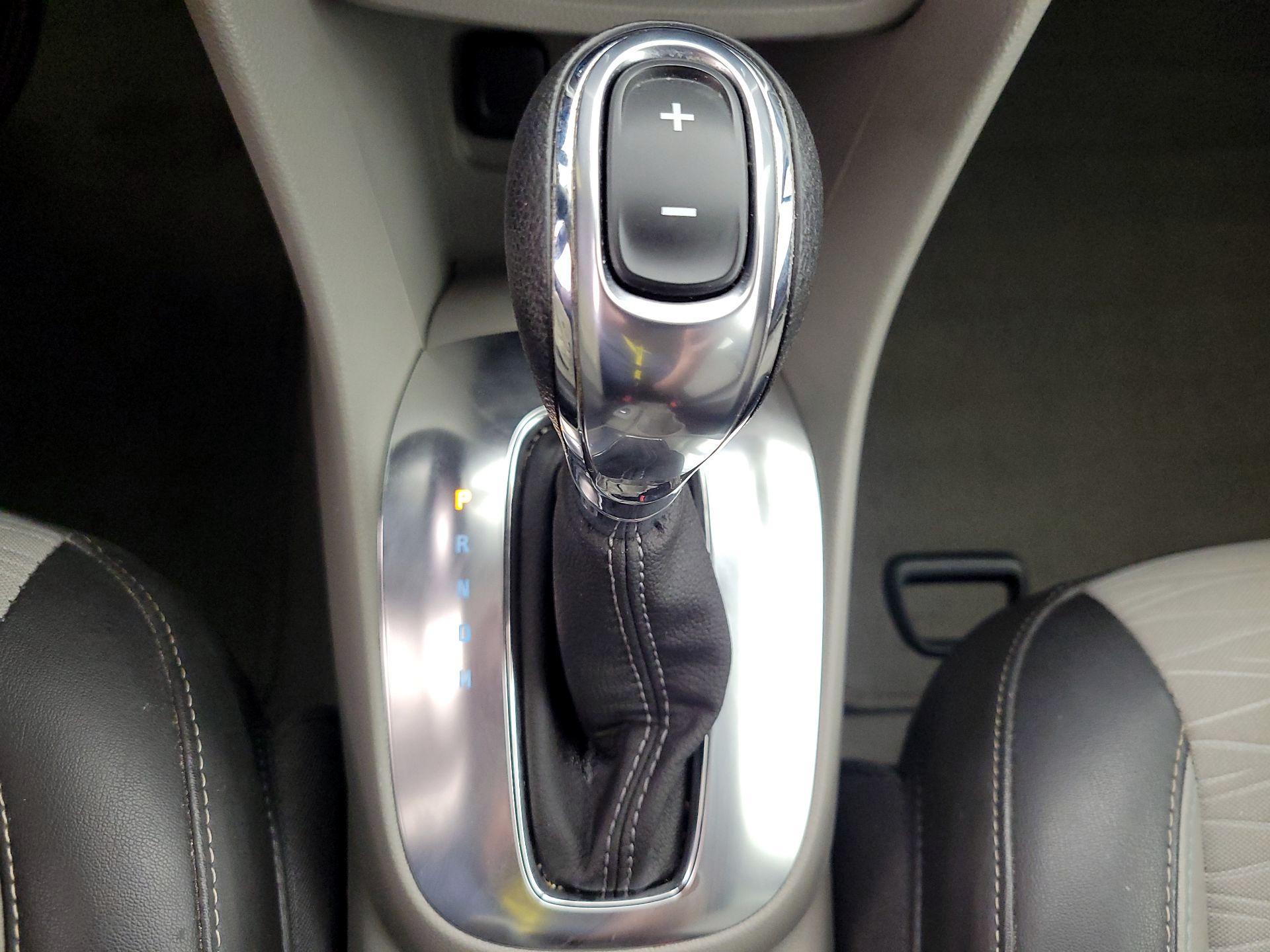 Thumbnail: 2016 Buick Encore - 17