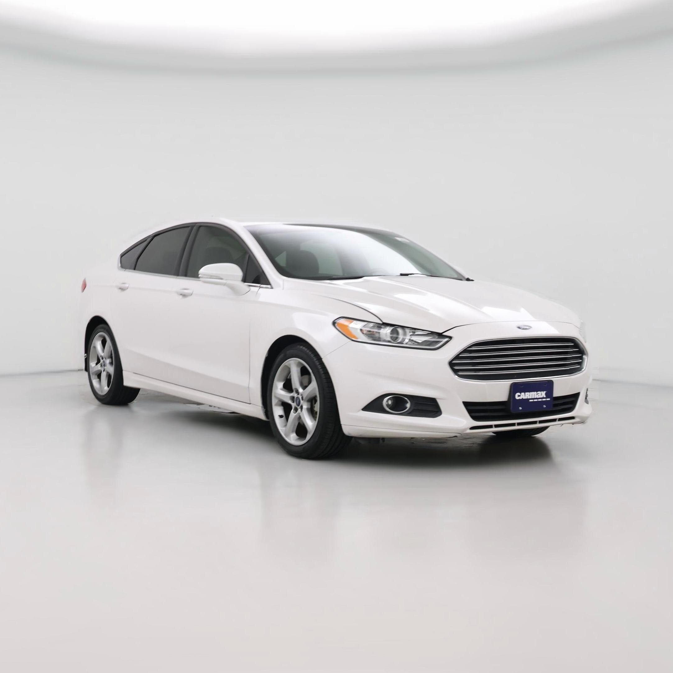 Thumbnail: 2016 Ford Fusion - 1