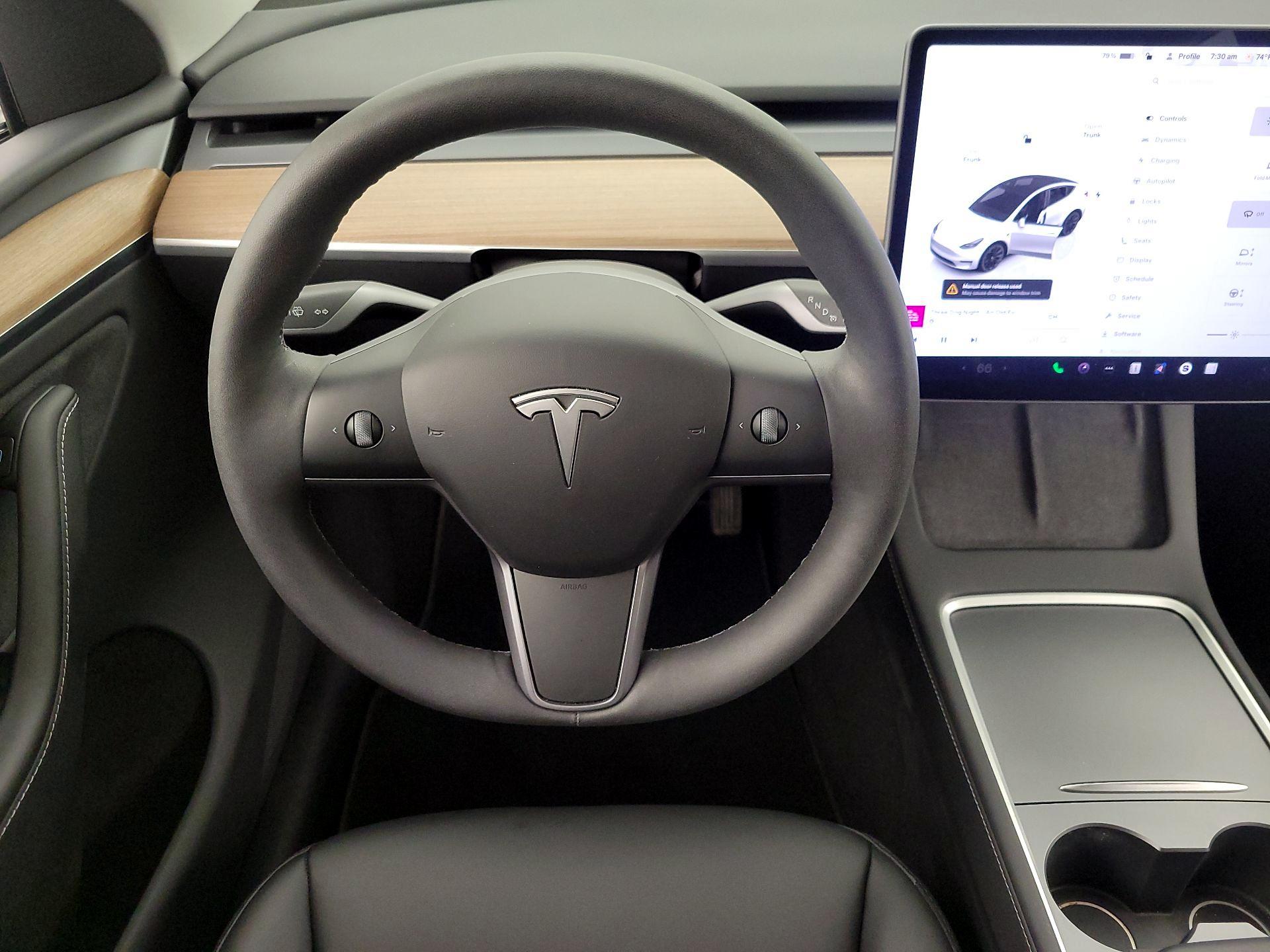 Thumbnail: 2024 Tesla Model Y - 10
