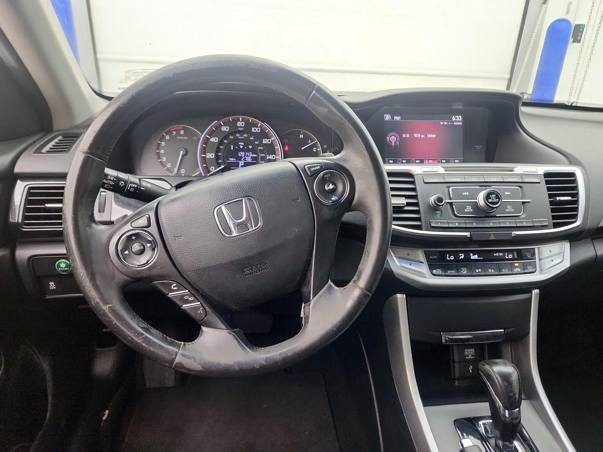 Thumbnail: 2013 Honda Accord - 10