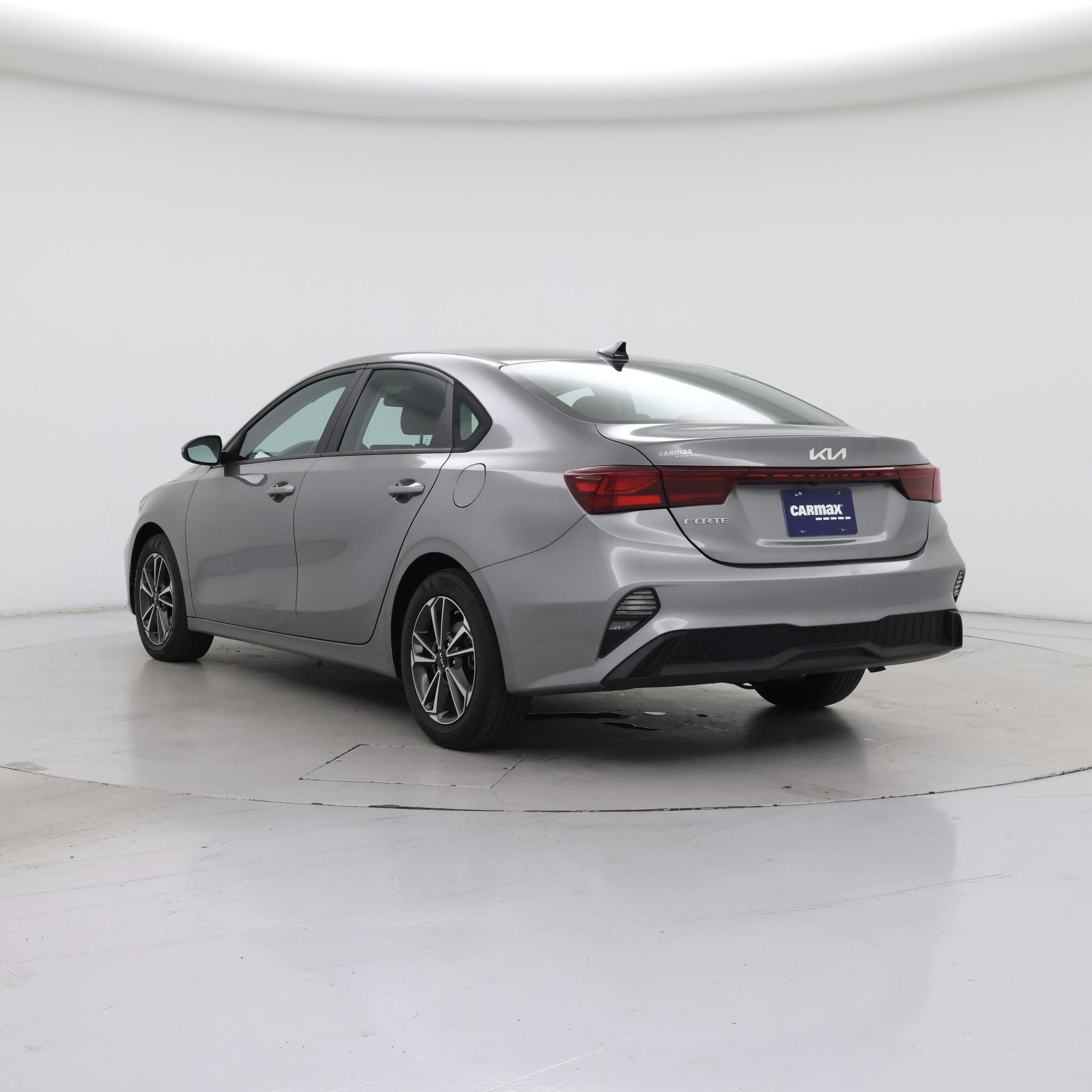 Thumbnail: 2023 Kia Forte - 2
