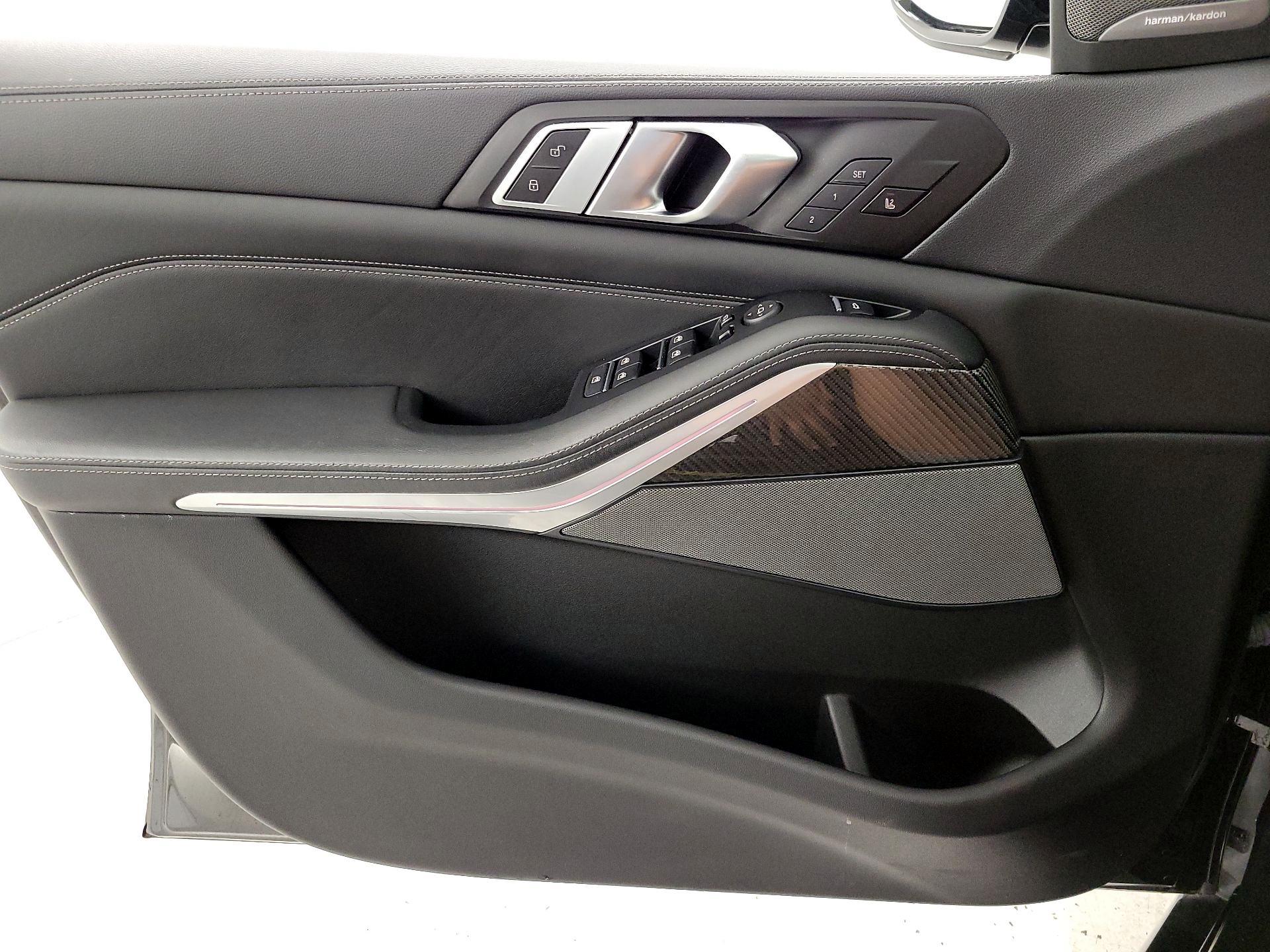 Thumbnail: 2023 BMW X5 - 12