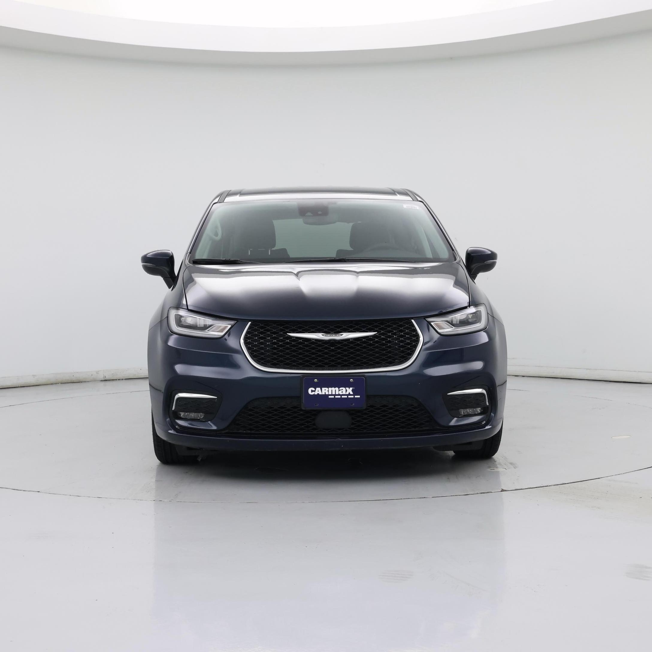 Thumbnail: 2023 Chrysler Pacifica - 5