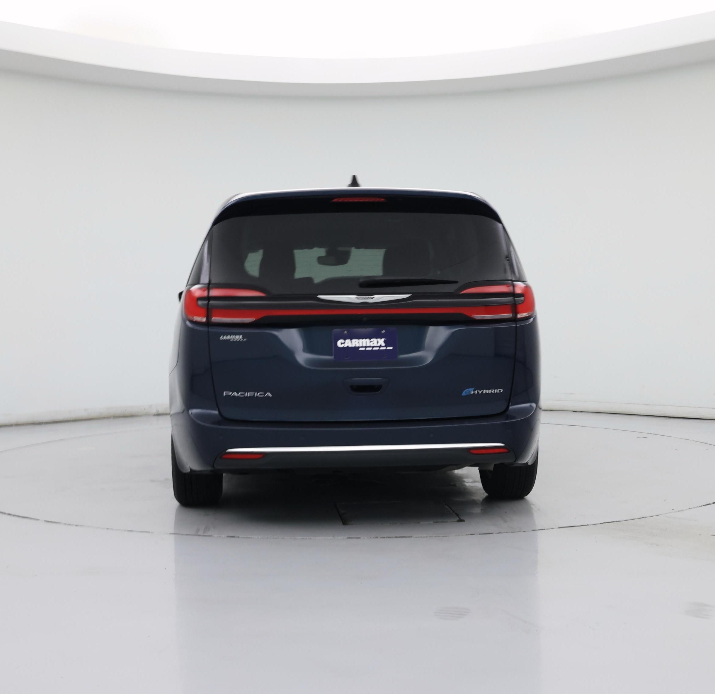 Thumbnail: 2023 Chrysler Pacifica - 6