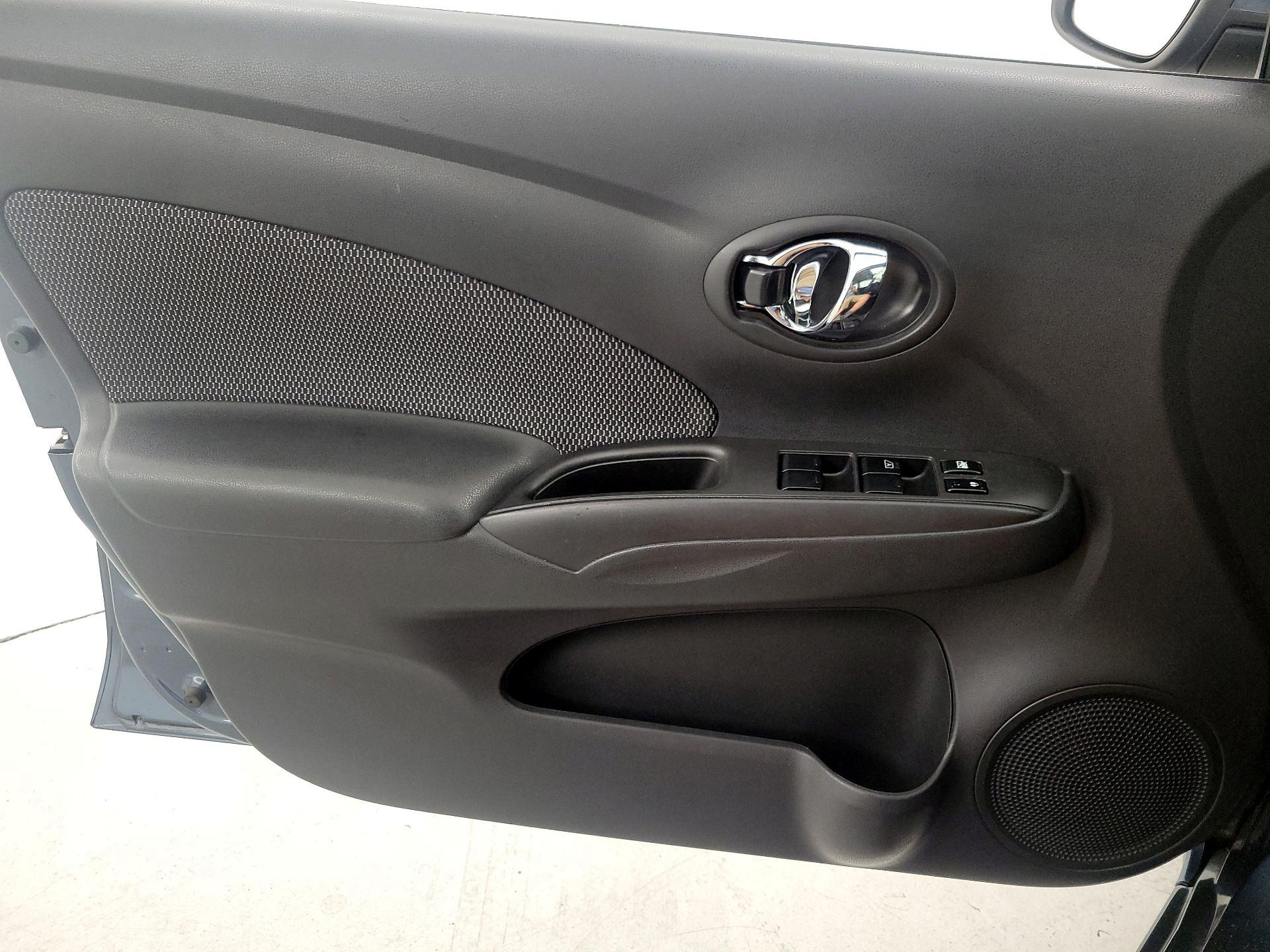 Thumbnail: 2016 Nissan Versa - 12