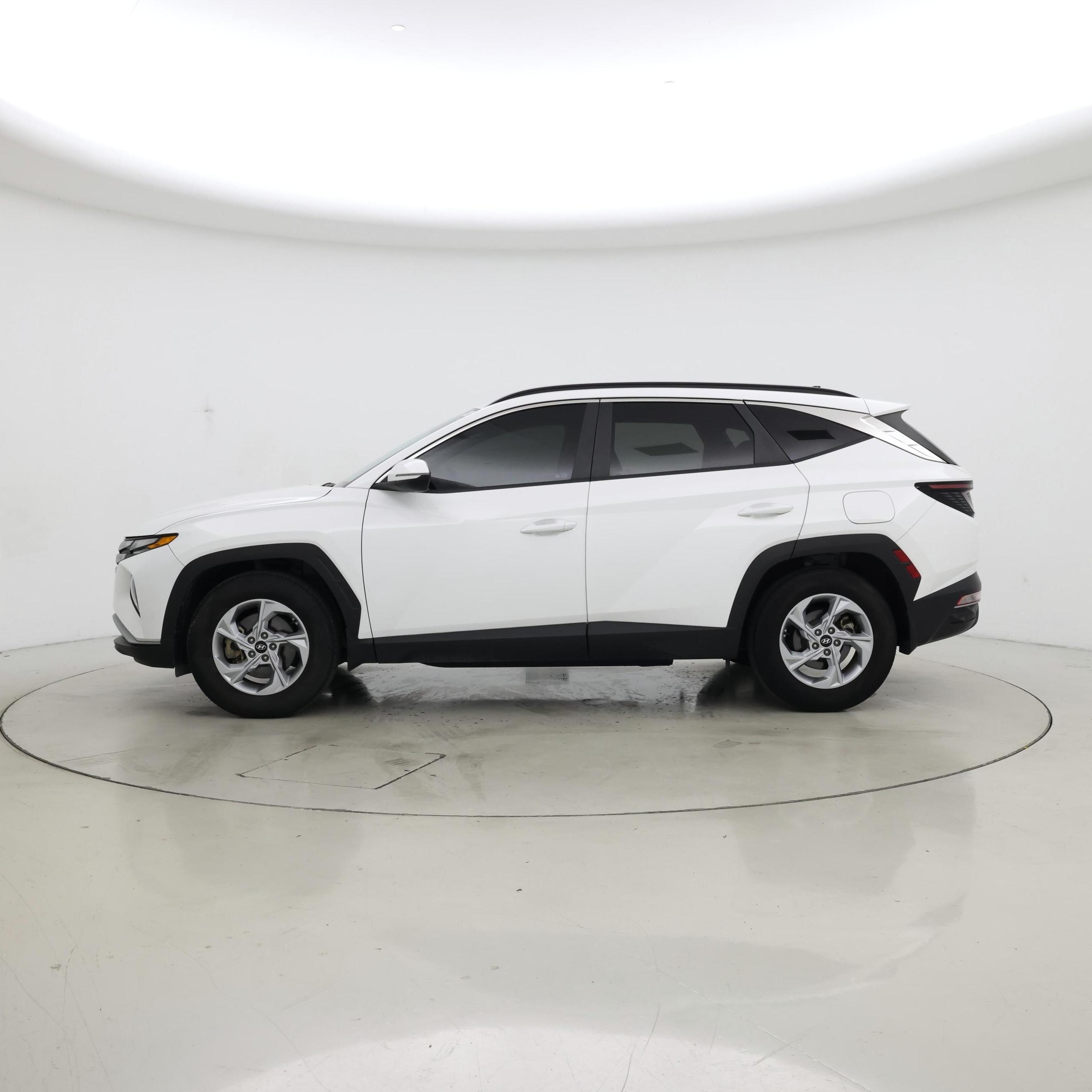 Thumbnail: 2023 Hyundai Tucson - 3
