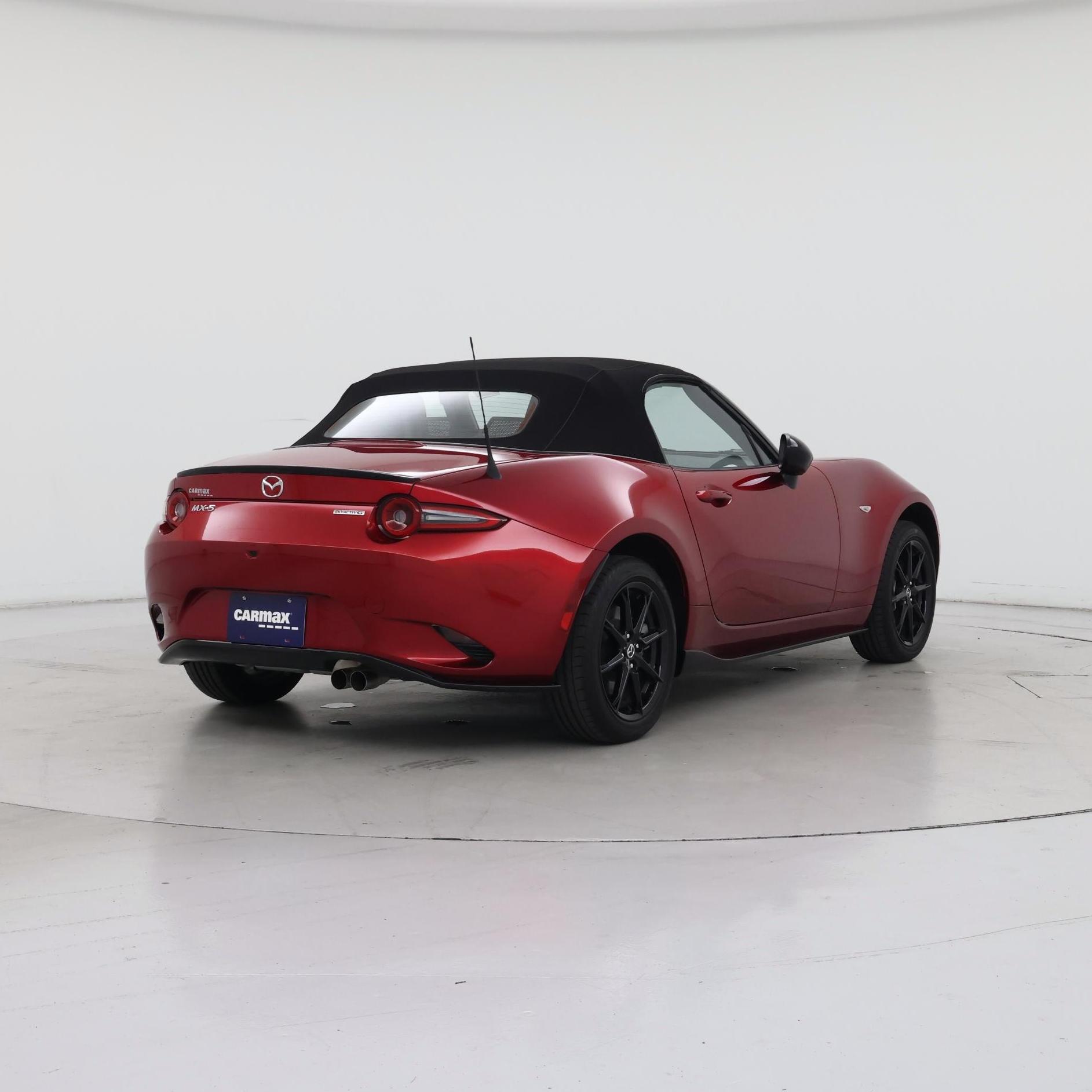 Thumbnail: 2024 Mazda MX-5 Miata - 8
