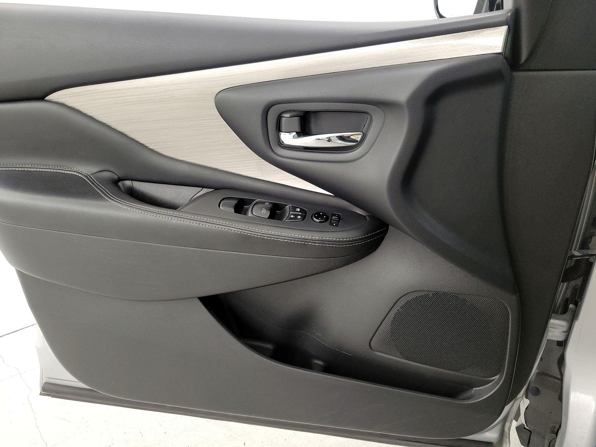 Thumbnail: 2015 Nissan Murano - 12