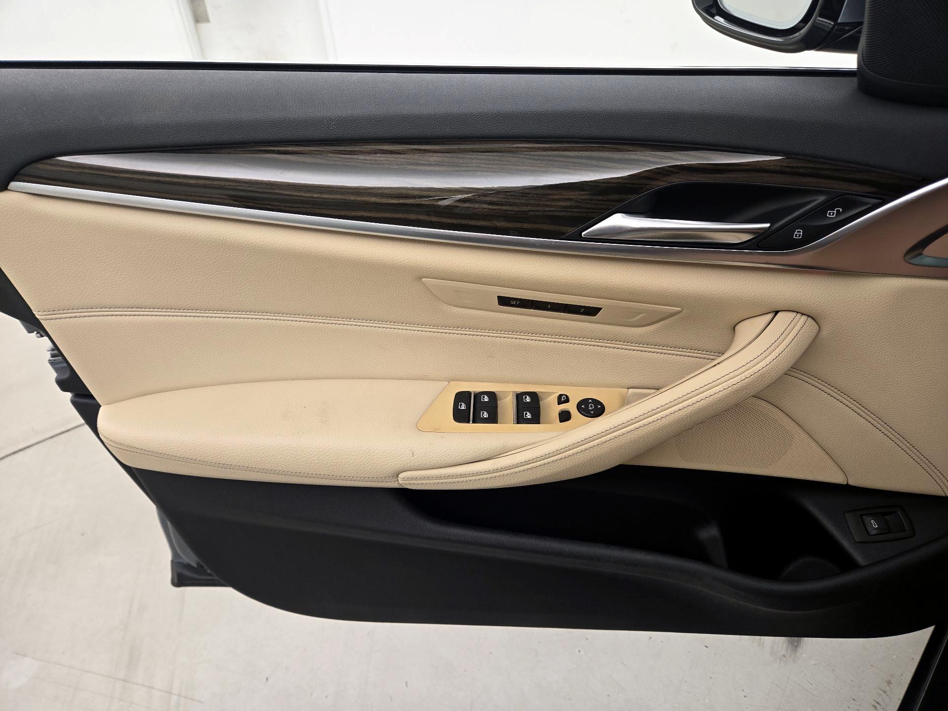 Thumbnail: 2019 BMW 5 Series - 12