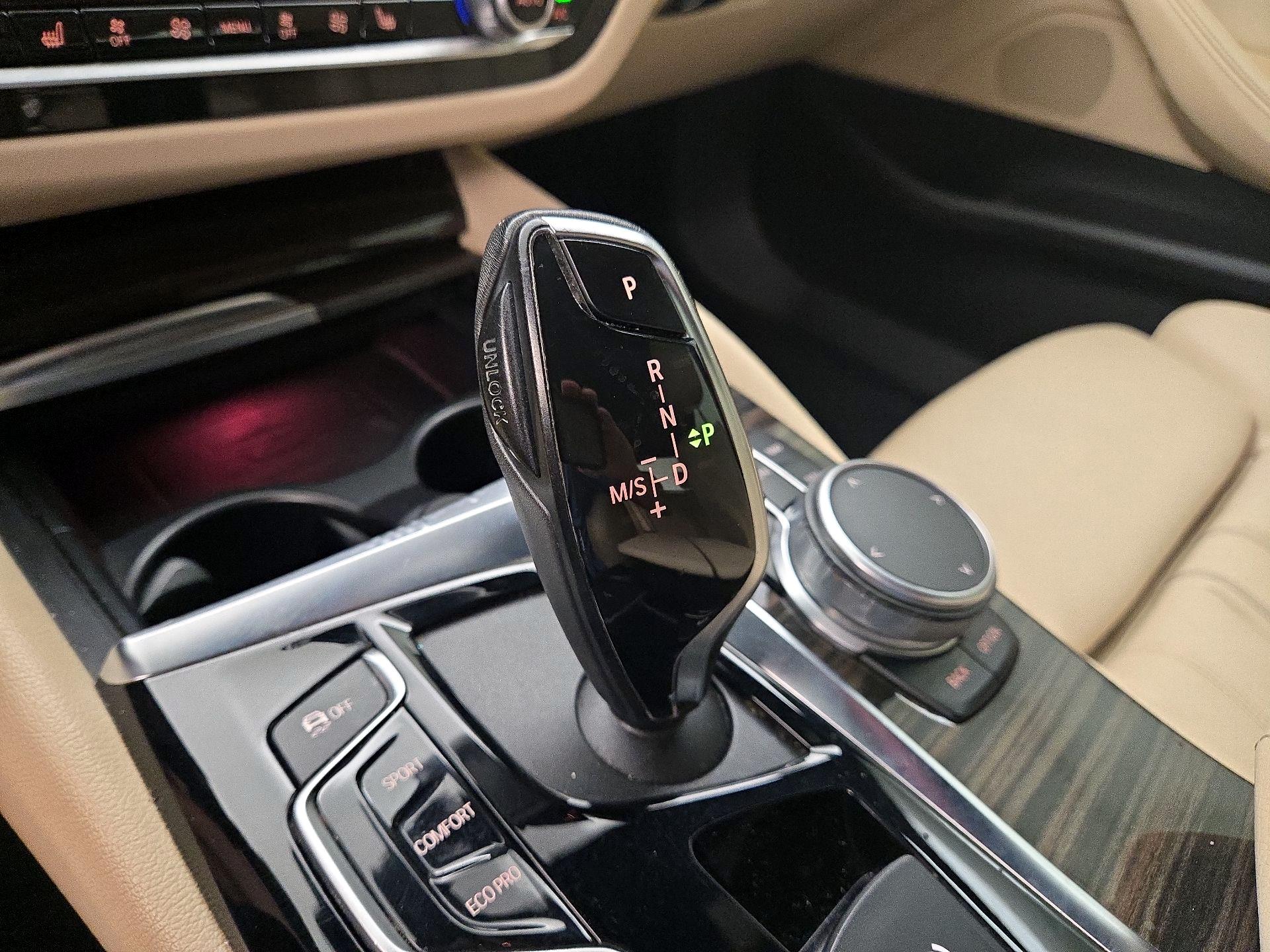 Thumbnail: 2019 BMW 5 Series - 18