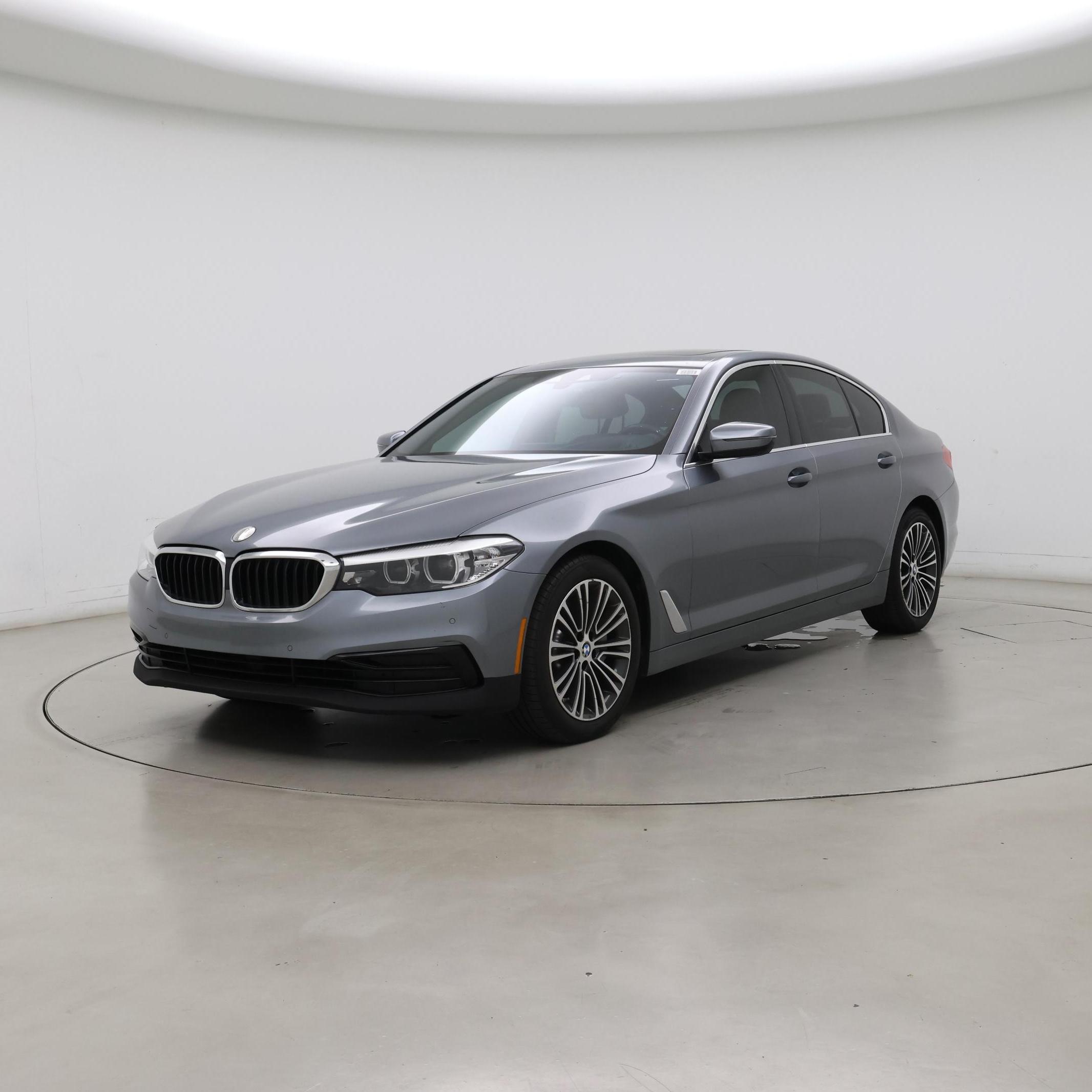 Thumbnail: 2019 BMW 5 Series - 4