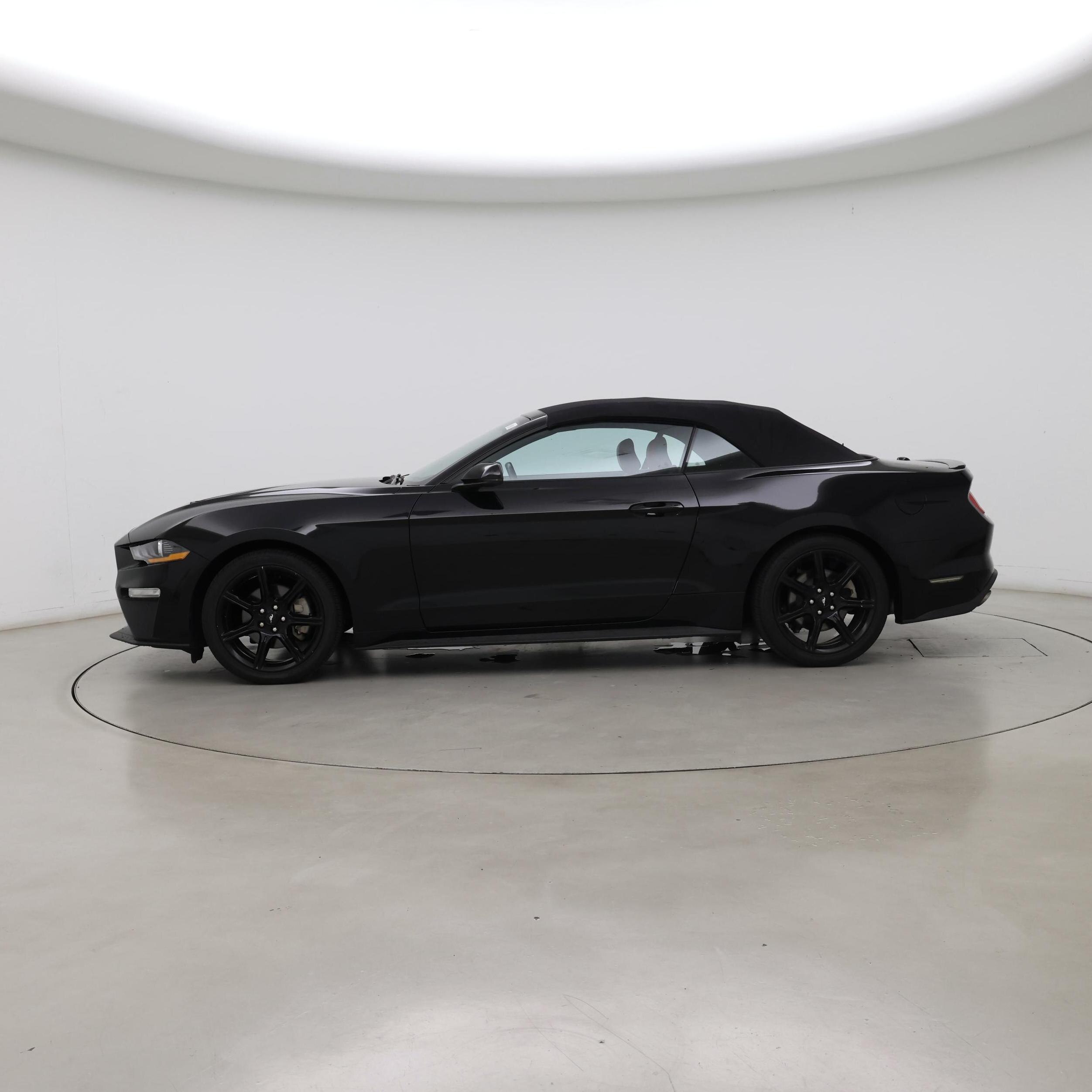 Thumbnail: 2020 Ford Mustang - 3