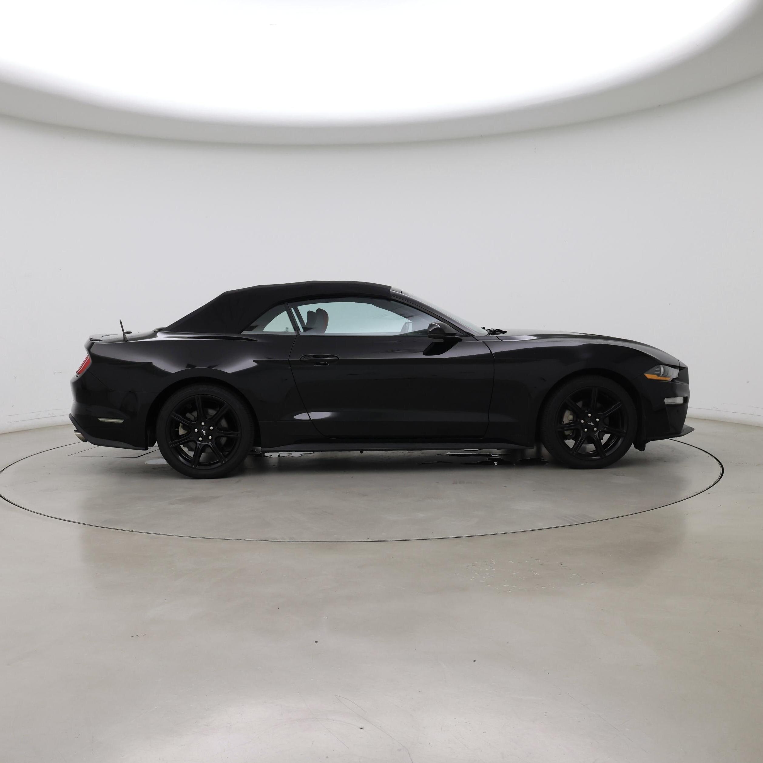 Thumbnail: 2020 Ford Mustang - 7