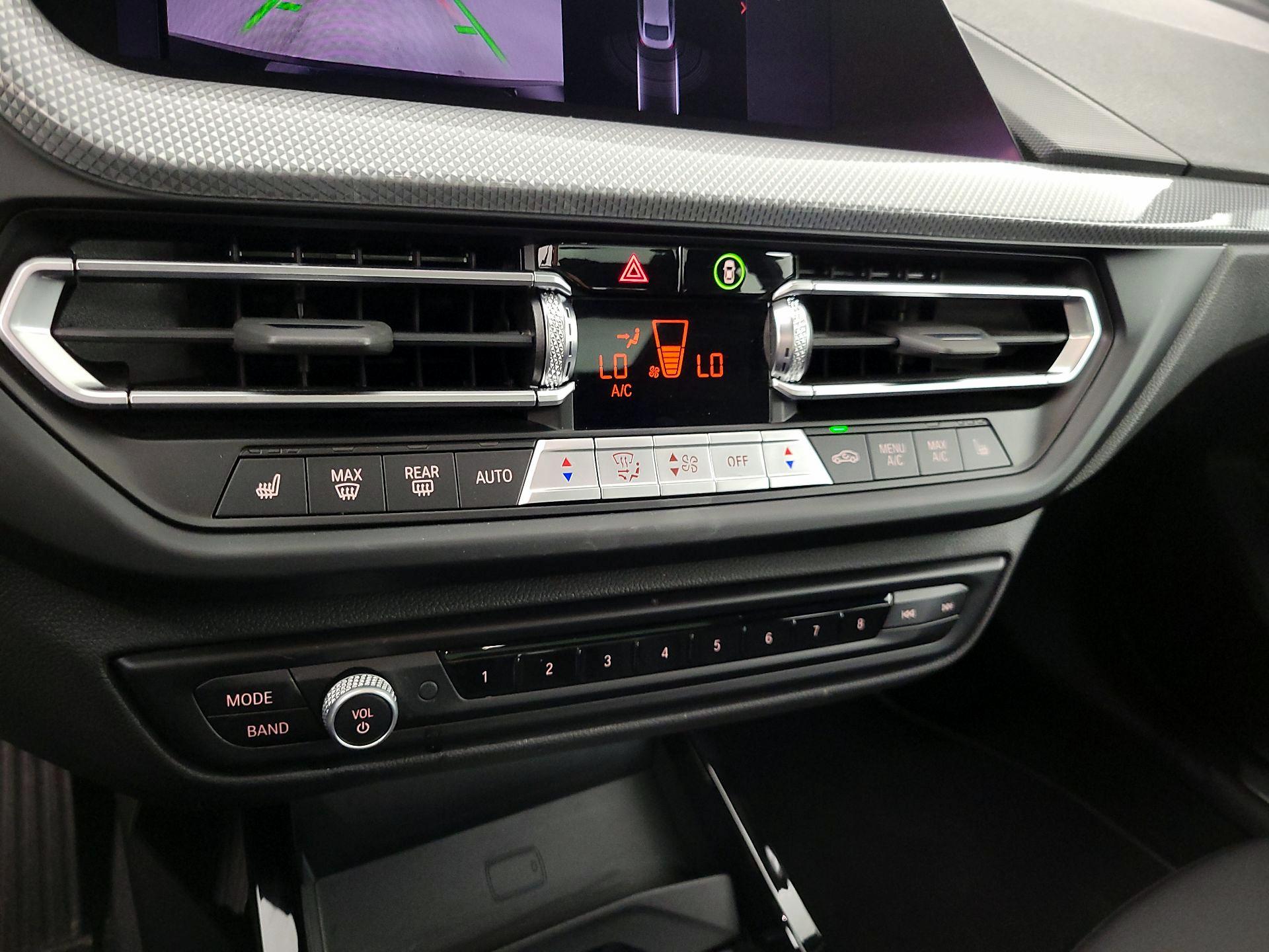 Thumbnail: 2024 BMW 2 Series - 17