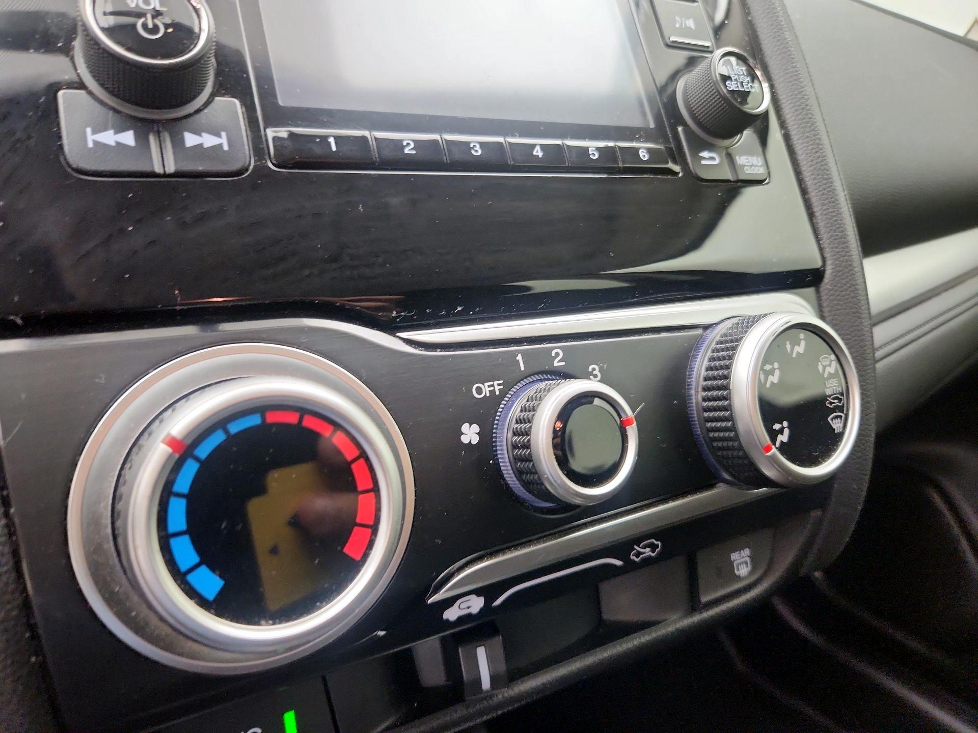 Thumbnail: 2015 Honda Fit - 16