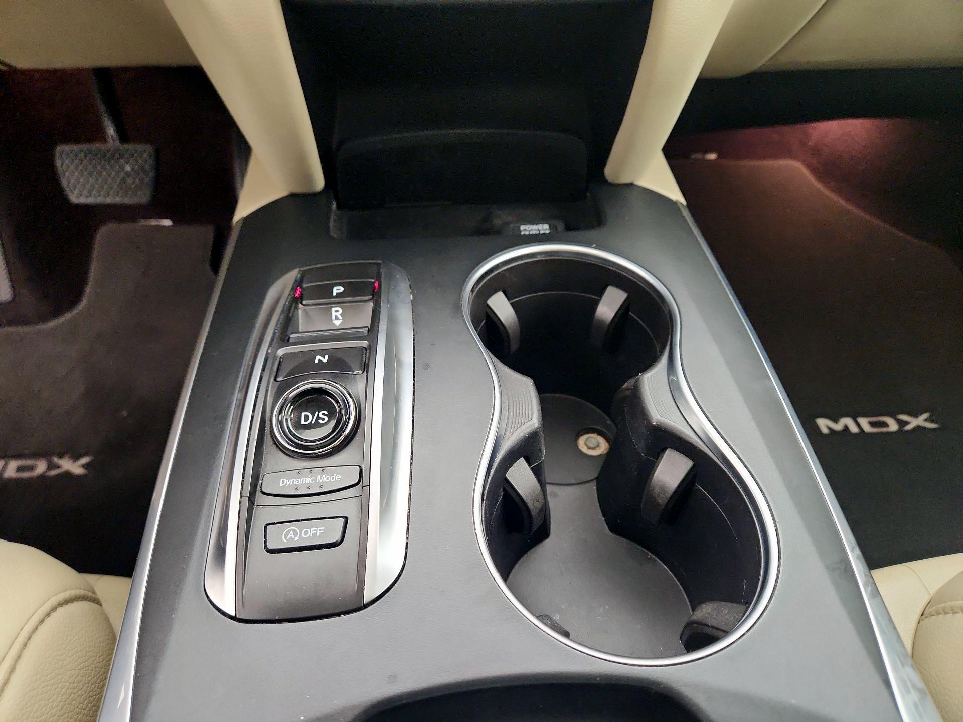 Thumbnail: 2020 Acura MDX - 17