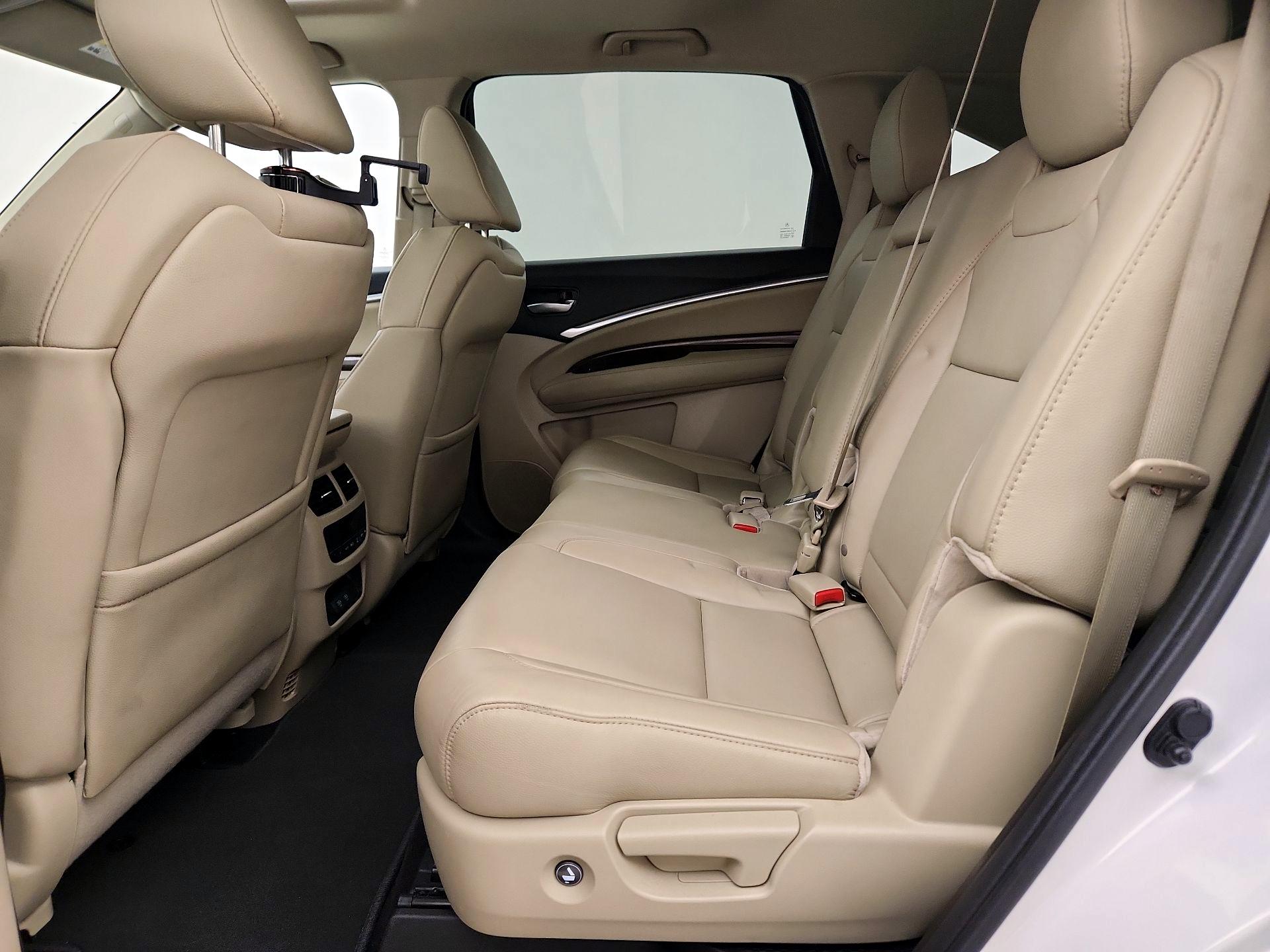 Thumbnail: 2020 Acura MDX - 20