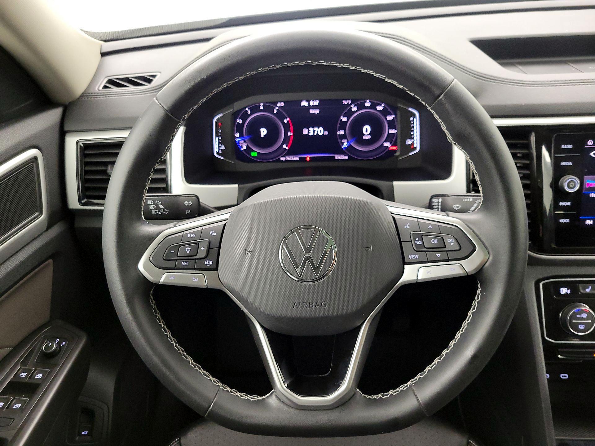 Thumbnail: 2022 Volkswagen Atlas - 10