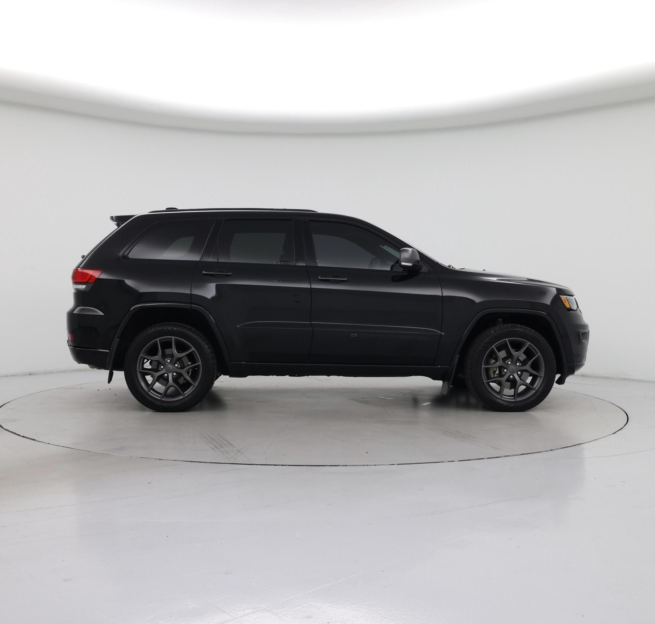 Thumbnail: 2021 Jeep Grand Cherokee - 7