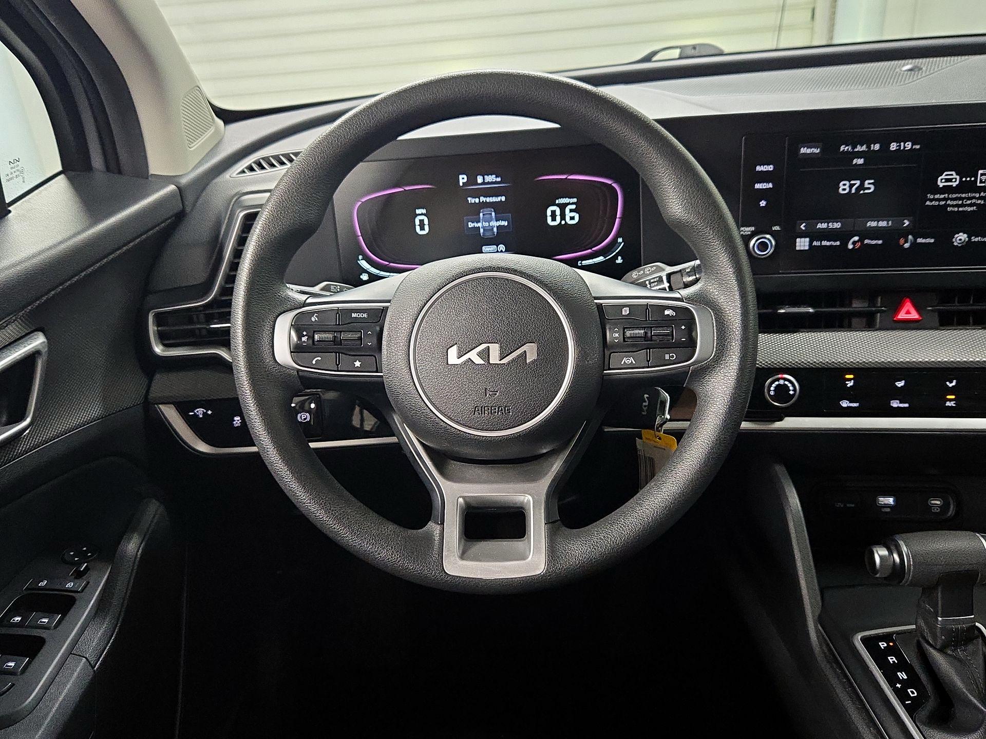 Thumbnail: 2023 Kia Sportage - 10