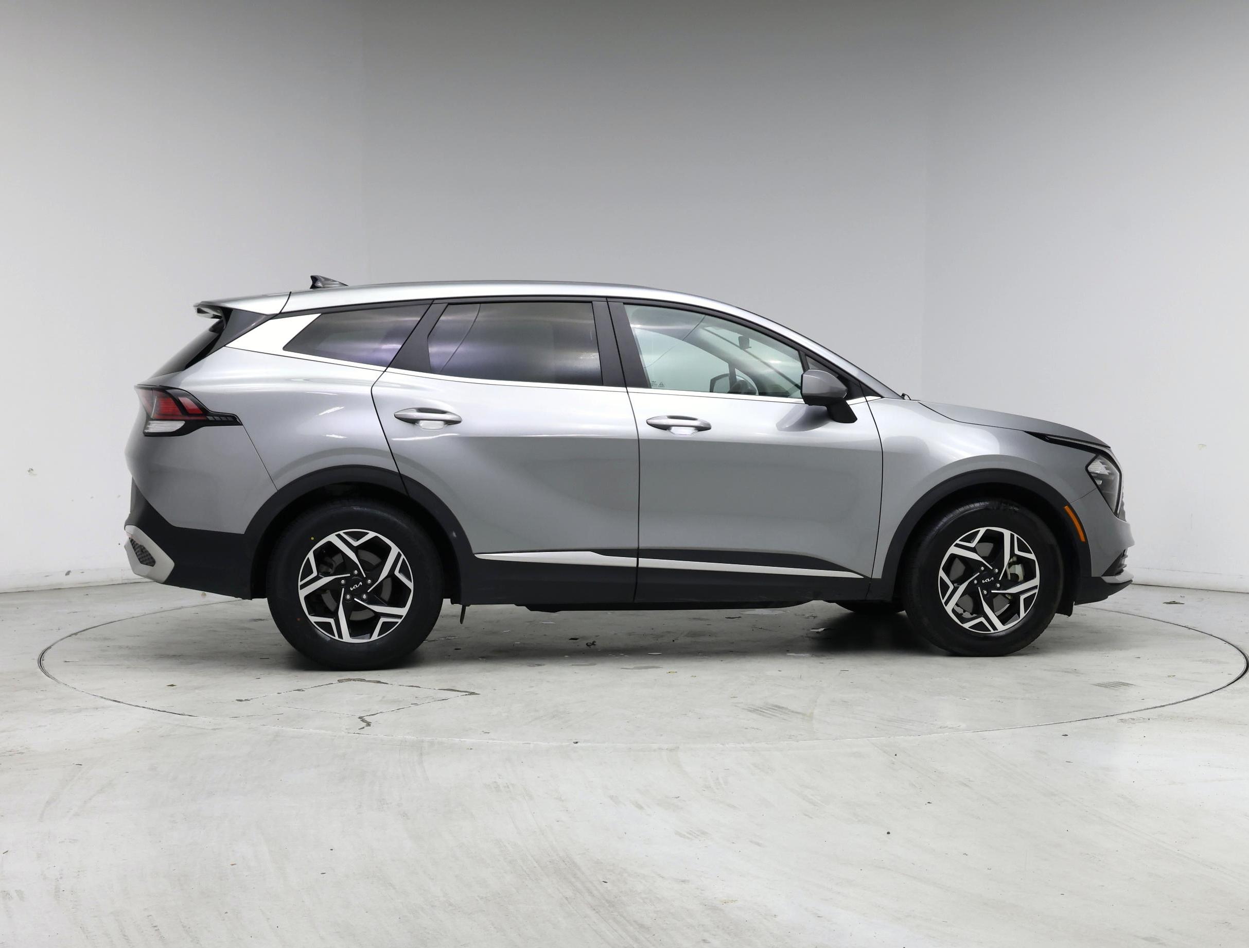 Thumbnail: 2023 Kia Sportage - 7