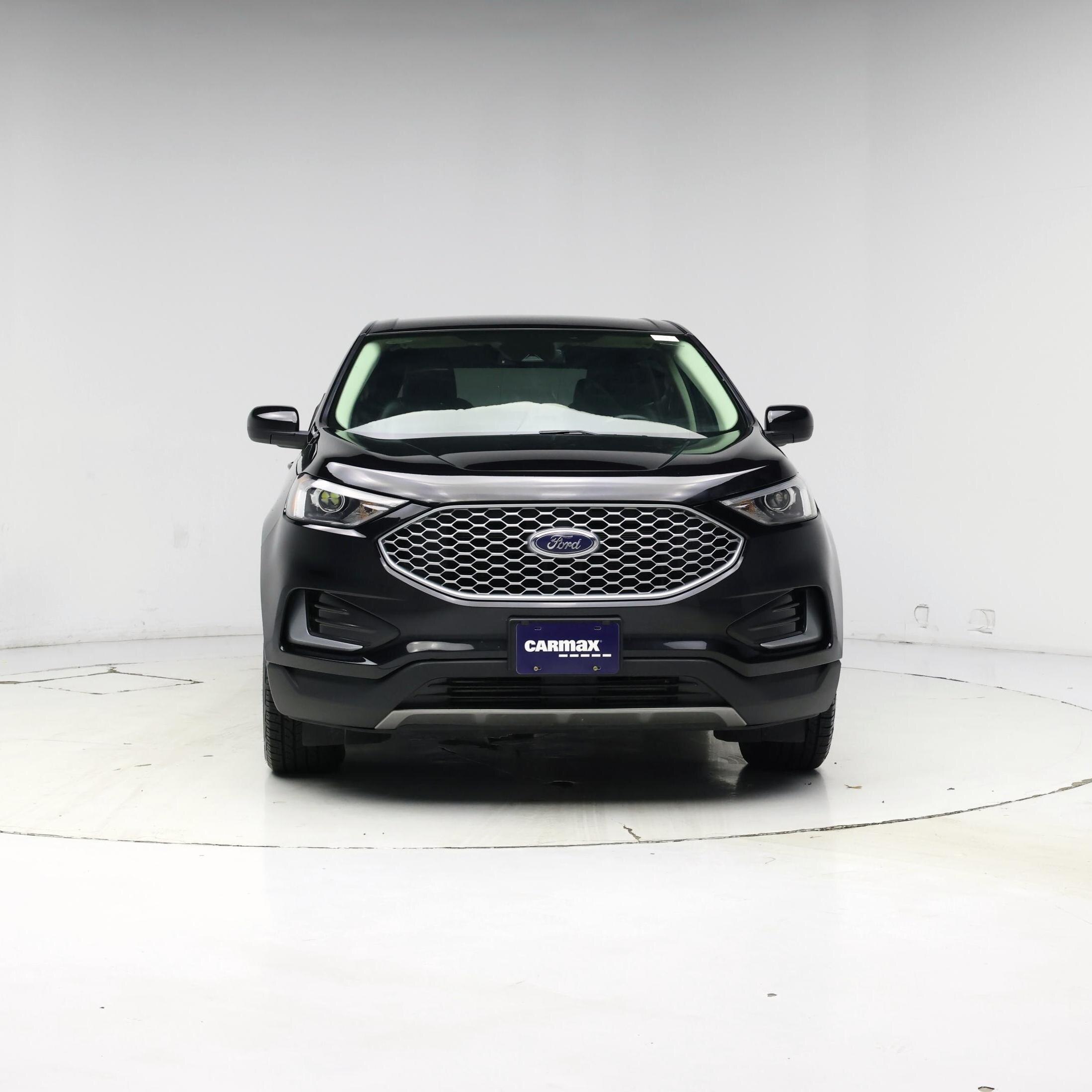 Thumbnail: 2023 Ford Edge - 5