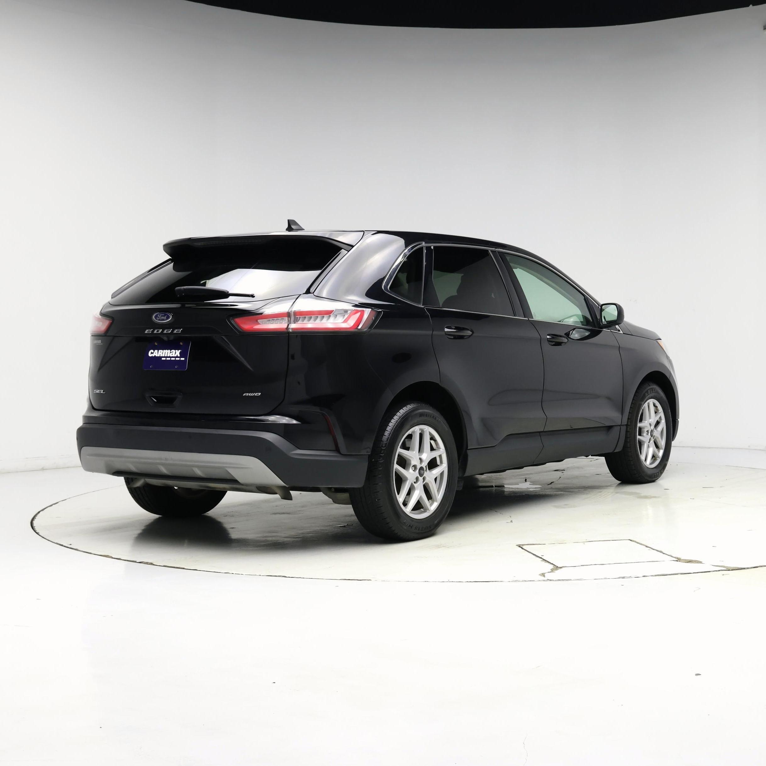 Thumbnail: 2023 Ford Edge - 8